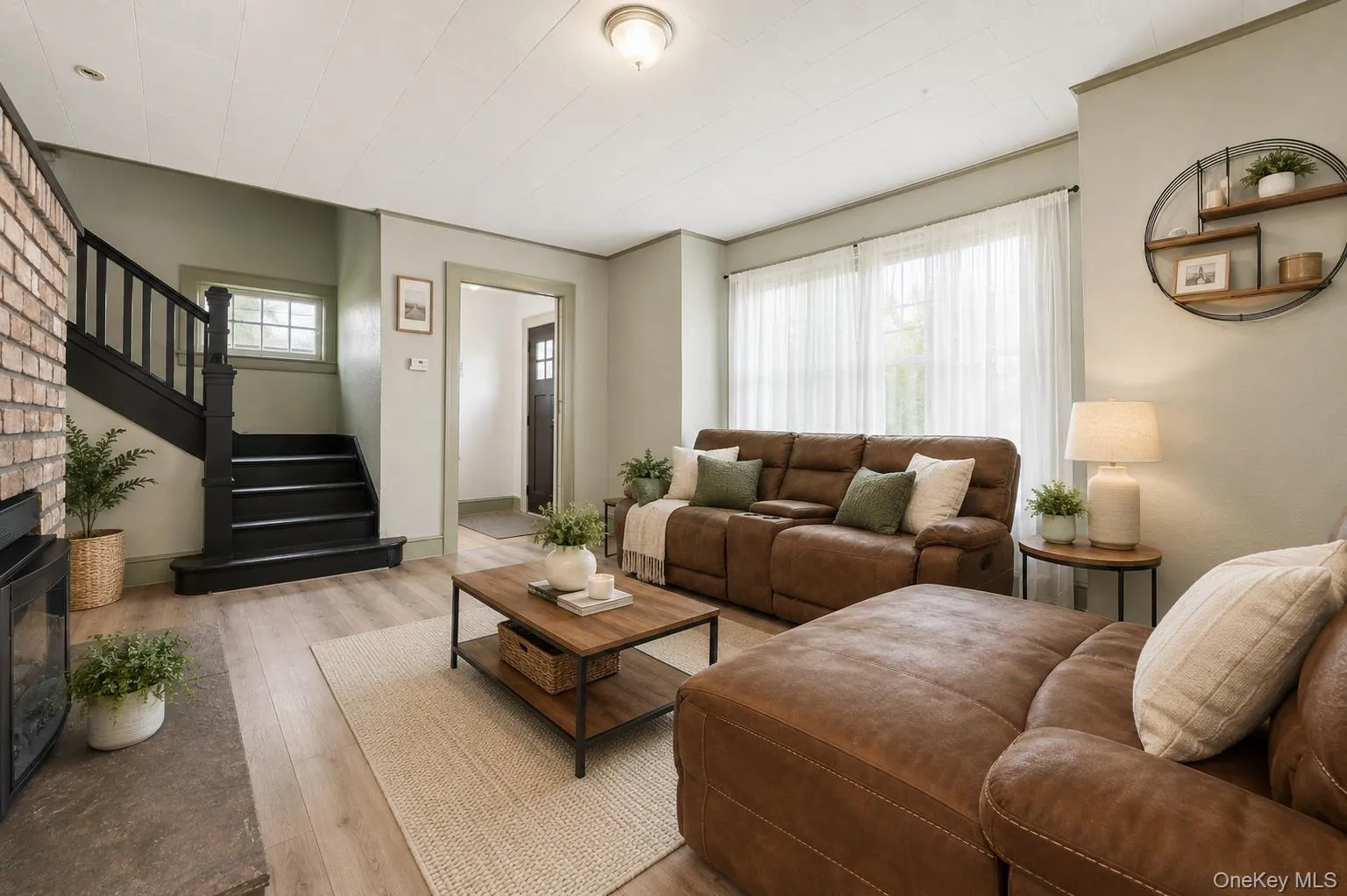 91 Rockaway Avenue, Hempstead, NY, 3 Bedrooms Bedrooms, 6 Rooms Rooms,1 BathroomBathrooms,Residential,For Rent,Rockaway,0,997733 91 Rockaway Avenue, Hempstead, NY, 3 Bedrooms Bedrooms, 6 Rooms Rooms,1 BathroomBathrooms,Residential,For Rent,Rockaway,0,997733