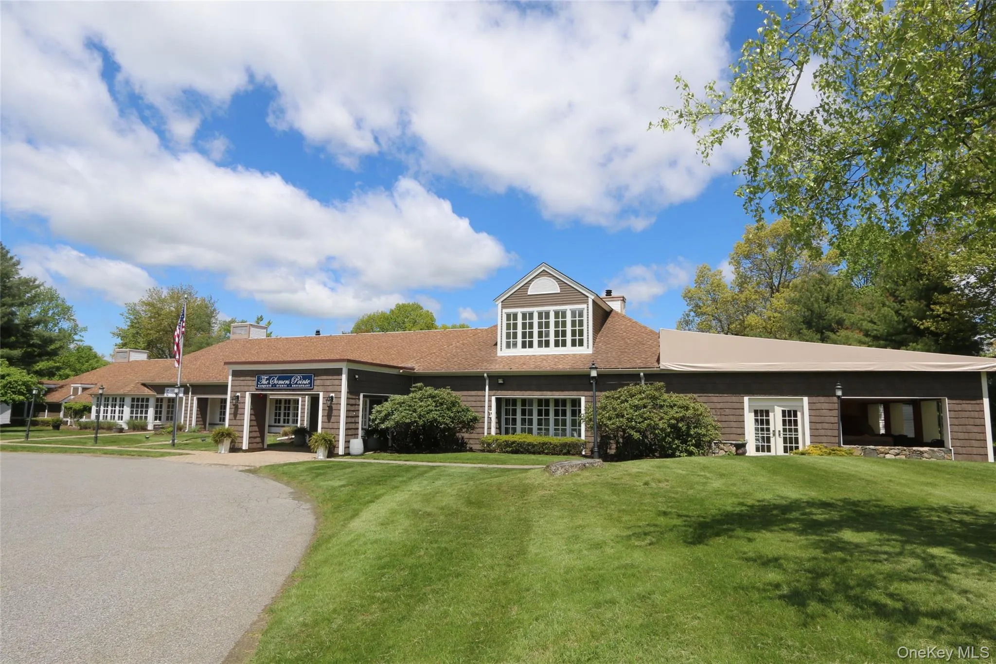670 Heritage Hills, Somers, NY, 2 Bedrooms Bedrooms, 5 Rooms Rooms,2 BathroomsBathrooms,Residential Lease,For Rent,Heritage,0,997734 670 Heritage Hills, Somers, NY, 2 Bedrooms Bedrooms, 5 Rooms Rooms,2 BathroomsBathrooms,Residential Lease,For Rent,Heritage,0,997734
