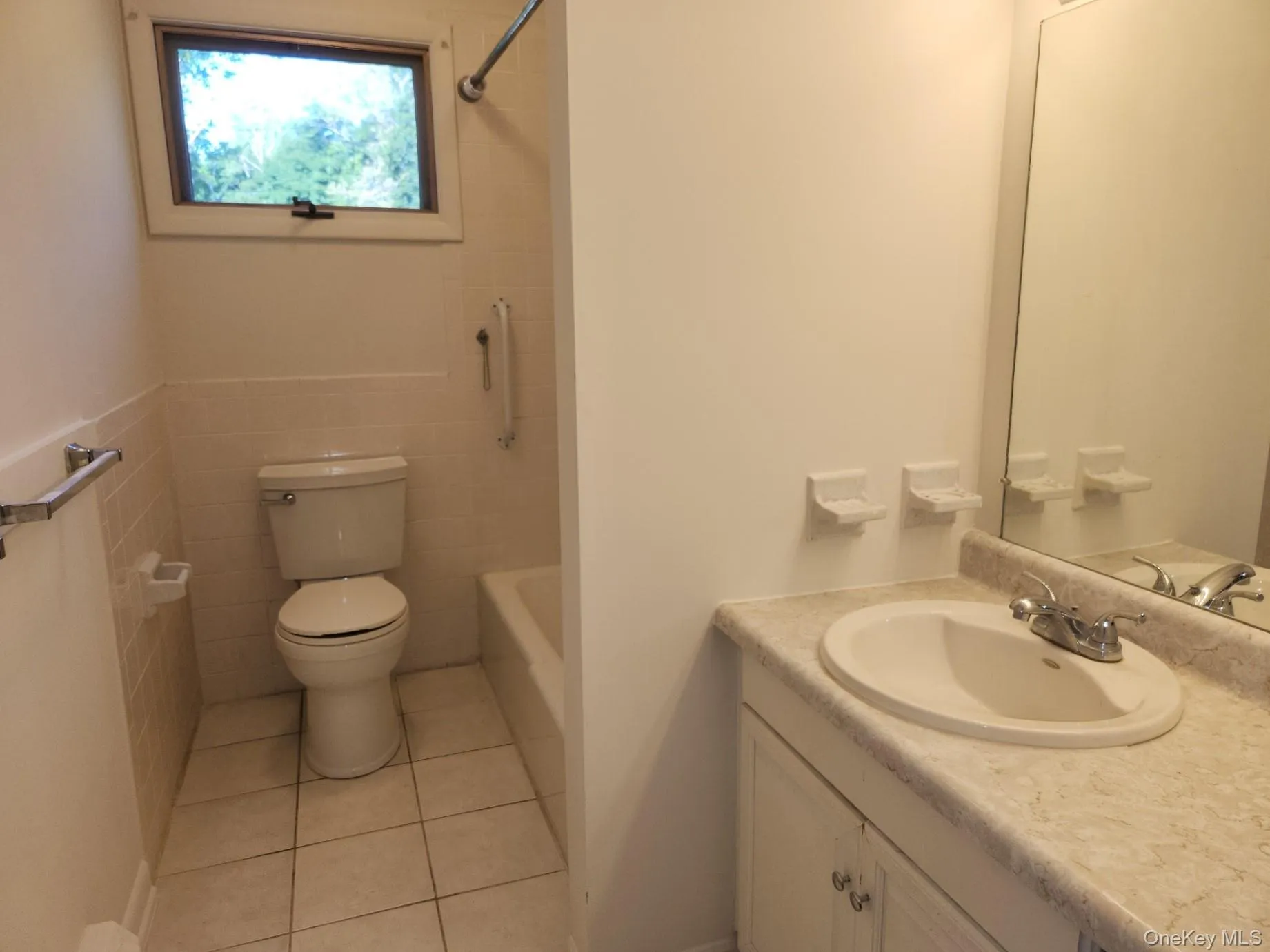20 Locust Street, Warwick (town), NY, 2 Bedrooms Bedrooms, 5 Rooms Rooms,1 BathroomBathrooms,Residential Lease,For Rent,Locust,0,997735 20 Locust Street, Warwick (town), NY, 2 Bedrooms Bedrooms, 5 Rooms Rooms,1 BathroomBathrooms,Residential Lease,For Rent,Locust,0,997735