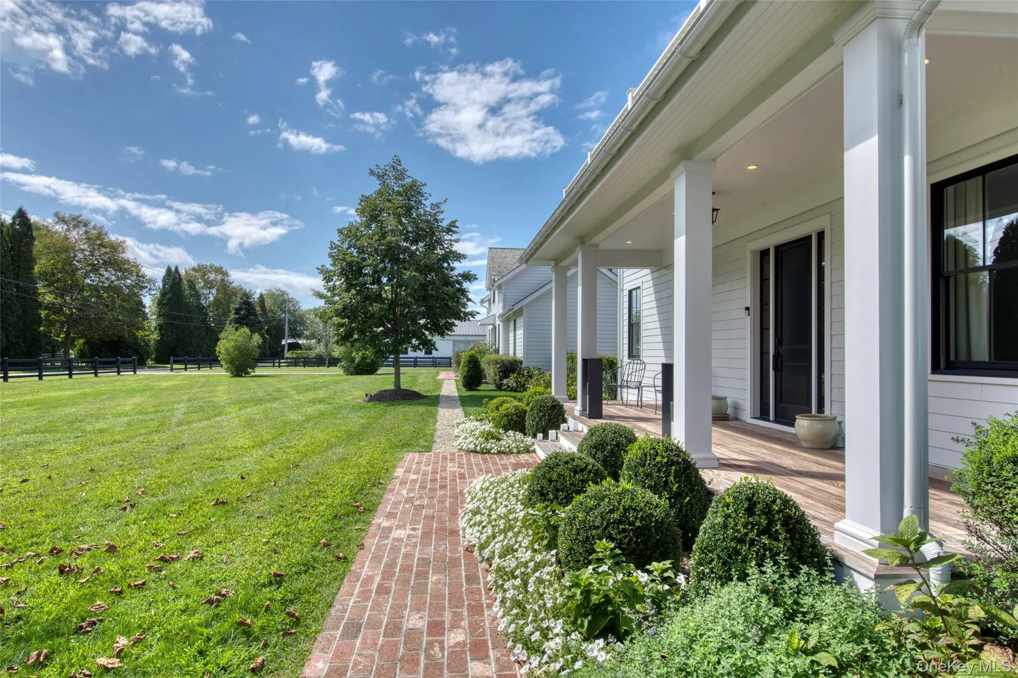 172 Narrow Lane, Southampton, NY, 7 Bedrooms Bedrooms, 25 Rooms Rooms,5 BathroomsBathrooms,Residential Lease,For Rent,Narrow,0,997740 172 Narrow Lane, Southampton, NY, 7 Bedrooms Bedrooms, 25 Rooms Rooms,5 BathroomsBathrooms,Residential Lease,For Rent,Narrow,0,997740
