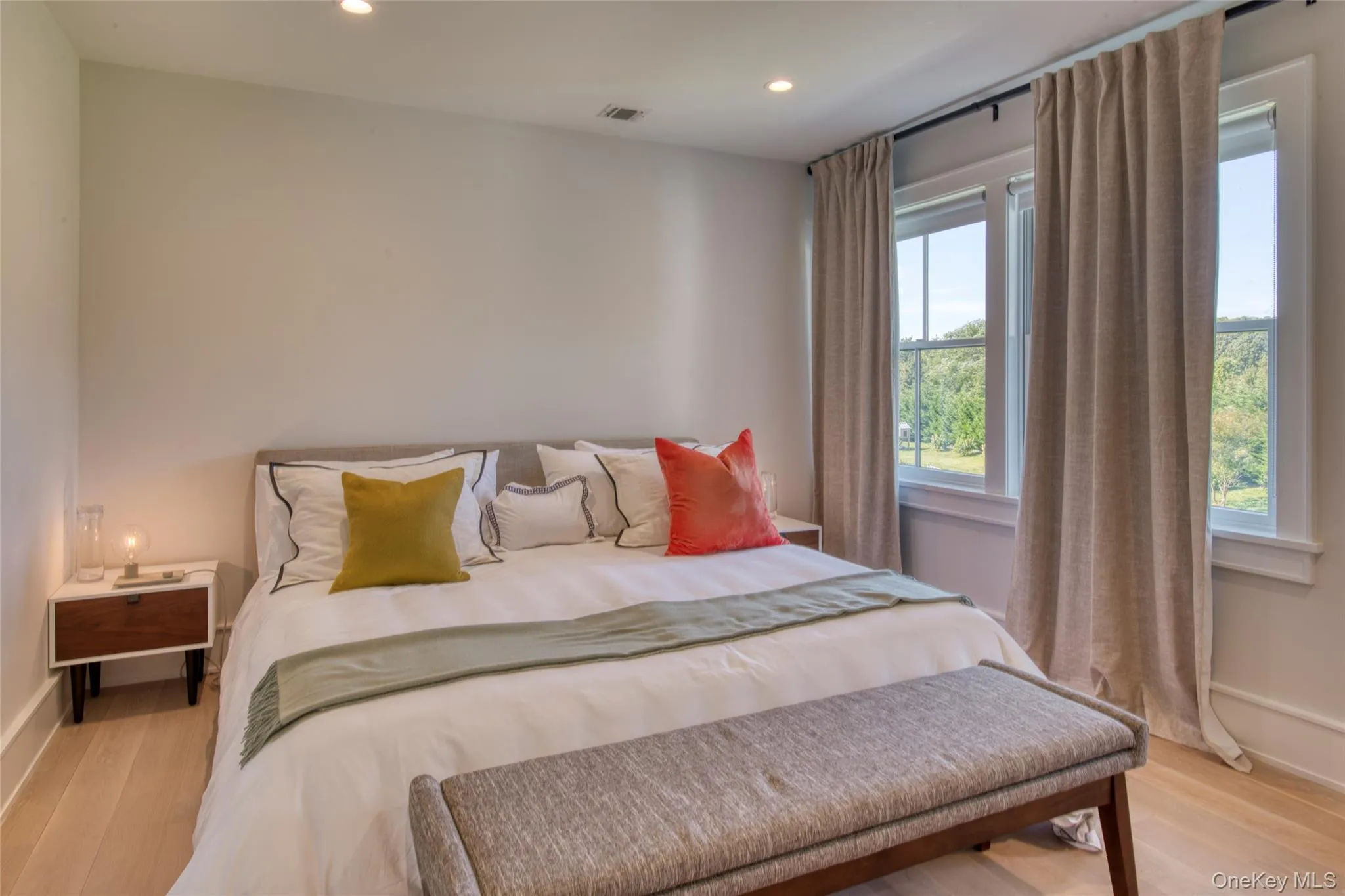 172 Narrow Lane, Southampton, NY, 7 Bedrooms Bedrooms, 25 Rooms Rooms,5 BathroomsBathrooms,Residential Lease,For Rent,Narrow,0,997740 172 Narrow Lane, Southampton, NY, 7 Bedrooms Bedrooms, 25 Rooms Rooms,5 BathroomsBathrooms,Residential Lease,For Rent,Narrow,0,997740