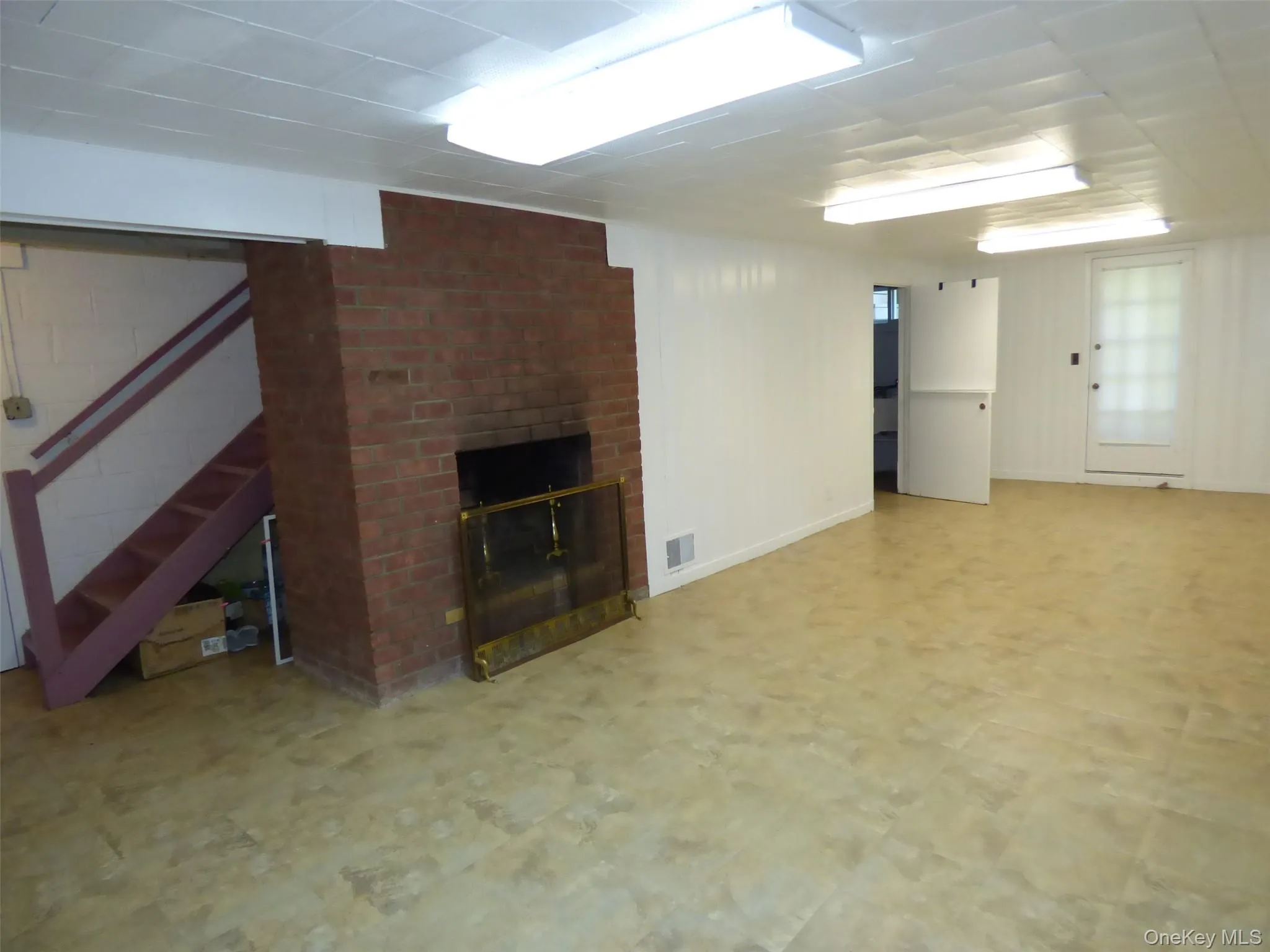 53 Lee Avenue, Eastchester, NY, 3 Bedrooms Bedrooms, 7 Rooms Rooms,2 BathroomsBathrooms,Residential Lease,For Rent,Lee,0,997742 53 Lee Avenue, Eastchester, NY, 3 Bedrooms Bedrooms, 7 Rooms Rooms,2 BathroomsBathrooms,Residential Lease,For Rent,Lee,0,997742