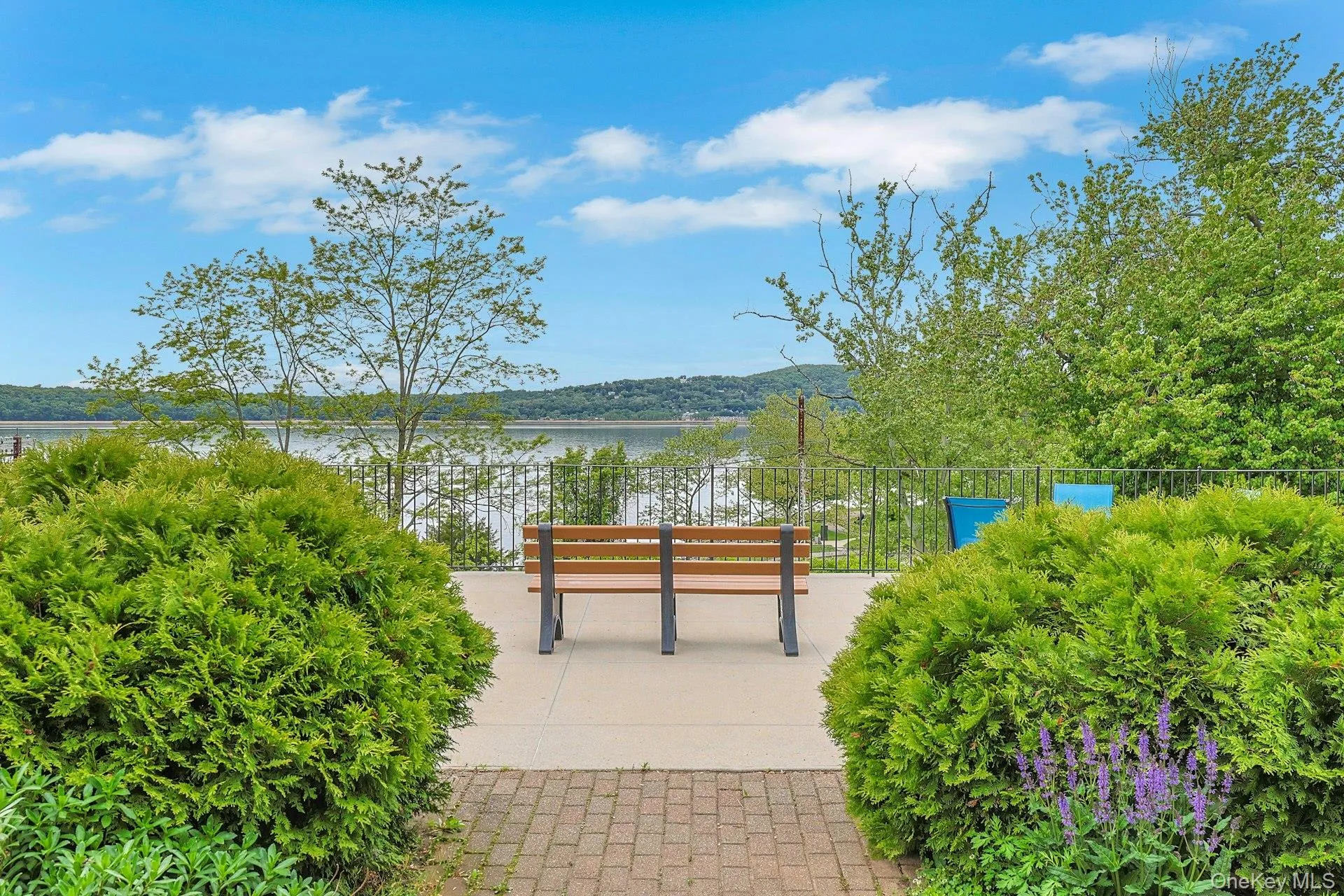 165 Buckhout, Greenburgh, NY, 2 Bedrooms Bedrooms, 4 Rooms Rooms,1 BathroomBathrooms,Residential Sale,For Rent,Buckhout,0,997744 165 Buckhout, Greenburgh, NY, 2 Bedrooms Bedrooms, 4 Rooms Rooms,1 BathroomBathrooms,Residential Sale,For Rent,Buckhout,0,997744