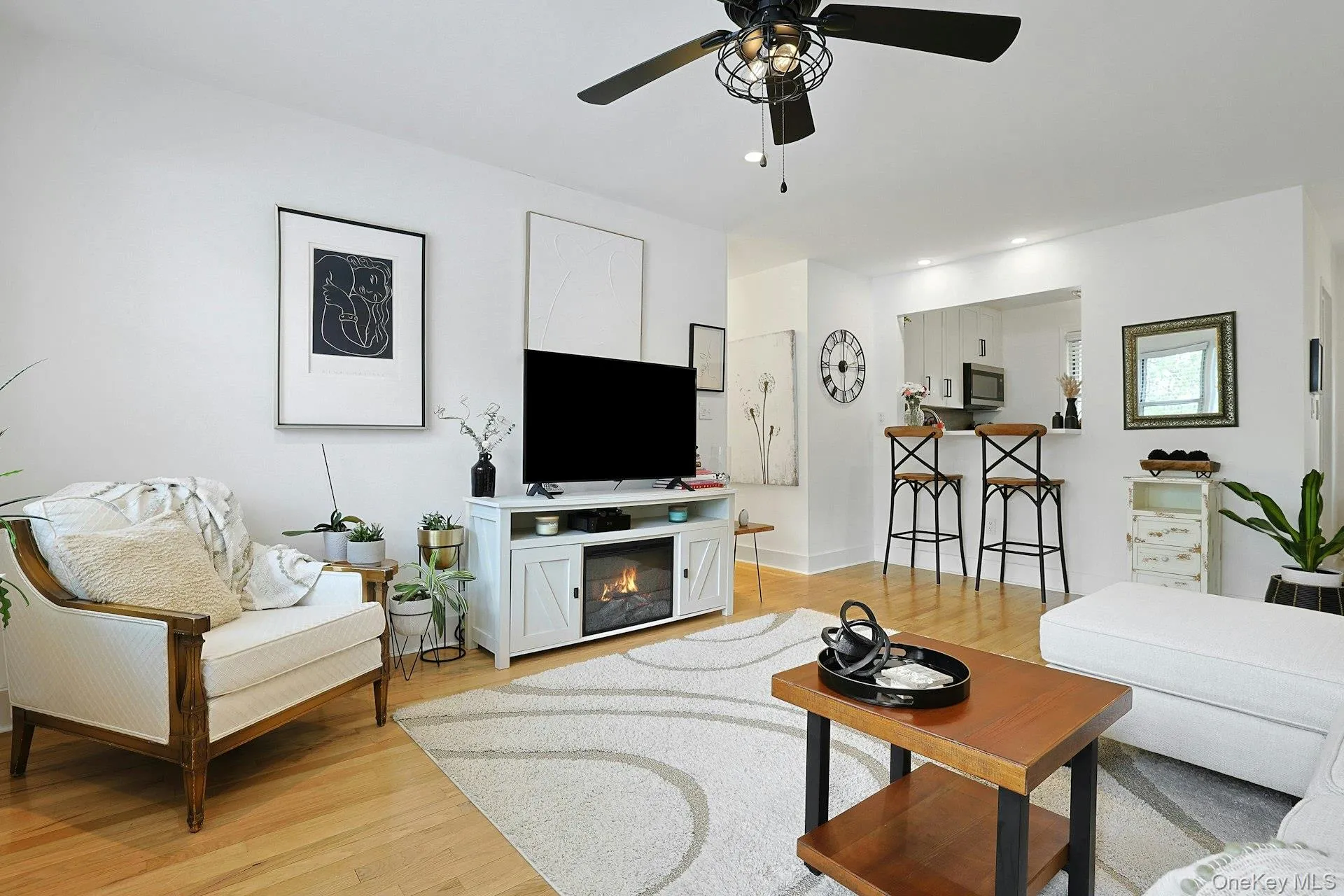 165 Buckhout, Greenburgh, NY, 2 Bedrooms Bedrooms, 4 Rooms Rooms,1 BathroomBathrooms,Residential Sale,For Rent,Buckhout,0,997744 165 Buckhout, Greenburgh, NY, 2 Bedrooms Bedrooms, 4 Rooms Rooms,1 BathroomBathrooms,Residential Sale,For Rent,Buckhout,0,997744