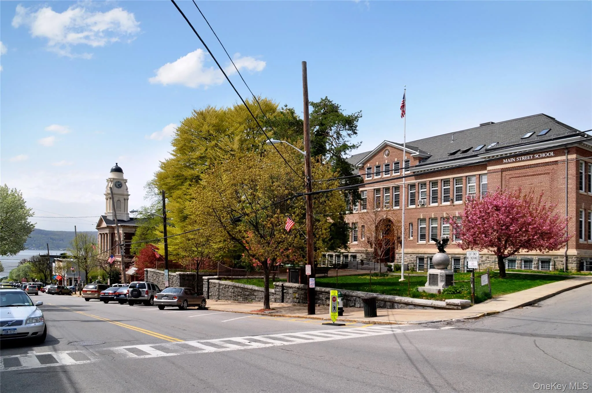 165 Buckhout, Greenburgh, NY, 2 Bedrooms Bedrooms, 4 Rooms Rooms,1 BathroomBathrooms,Residential Sale,For Rent,Buckhout,0,997744 165 Buckhout, Greenburgh, NY, 2 Bedrooms Bedrooms, 4 Rooms Rooms,1 BathroomBathrooms,Residential Sale,For Rent,Buckhout,0,997744