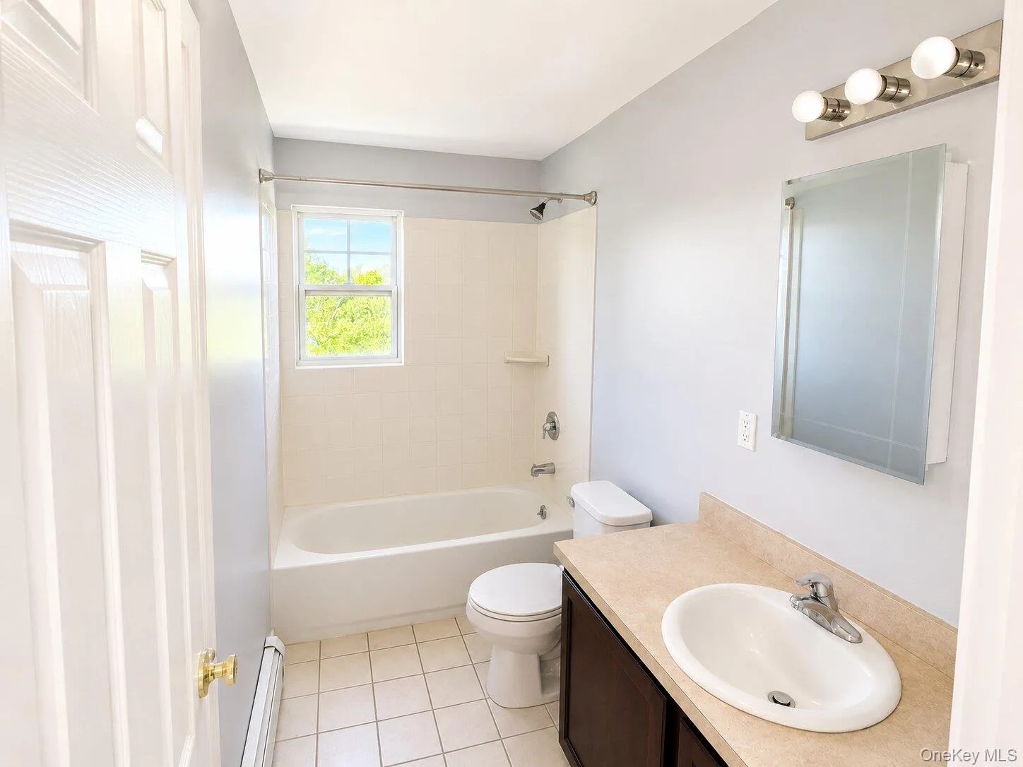 113B Lighthouse Court, New York, NY, 2 Bedrooms Bedrooms, 4 Rooms Rooms,1 BathroomBathrooms,Residential Lease,For Rent,Lighthouse,0,997745 113B Lighthouse Court, New York, NY, 2 Bedrooms Bedrooms, 4 Rooms Rooms,1 BathroomBathrooms,Residential Lease,For Rent,Lighthouse,0,997745