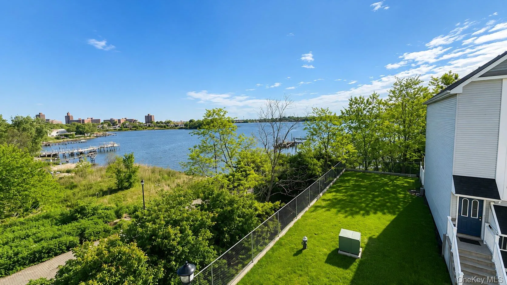 113B Lighthouse Court, New York, NY, 2 Bedrooms Bedrooms, 4 Rooms Rooms,1 BathroomBathrooms,Residential Lease,For Rent,Lighthouse,0,997745 113B Lighthouse Court, New York, NY, 2 Bedrooms Bedrooms, 4 Rooms Rooms,1 BathroomBathrooms,Residential Lease,For Rent,Lighthouse,0,997745