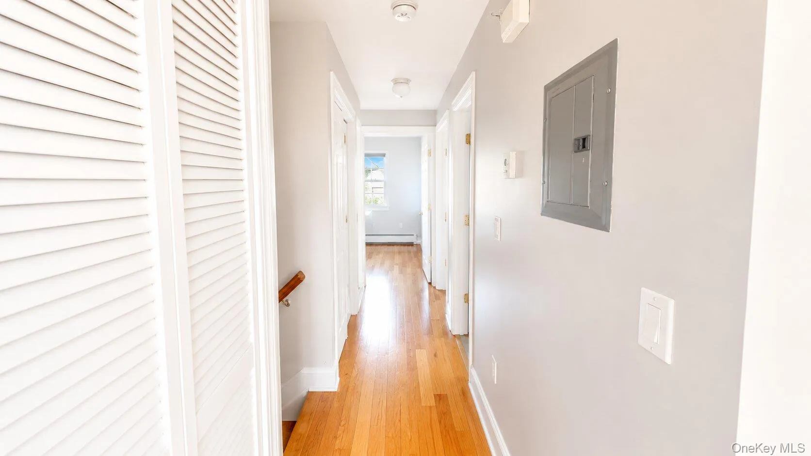 113B Lighthouse Court, New York, NY, 2 Bedrooms Bedrooms, 4 Rooms Rooms,1 BathroomBathrooms,Residential Lease,For Rent,Lighthouse,0,997745 113B Lighthouse Court, New York, NY, 2 Bedrooms Bedrooms, 4 Rooms Rooms,1 BathroomBathrooms,Residential Lease,For Rent,Lighthouse,0,997745
