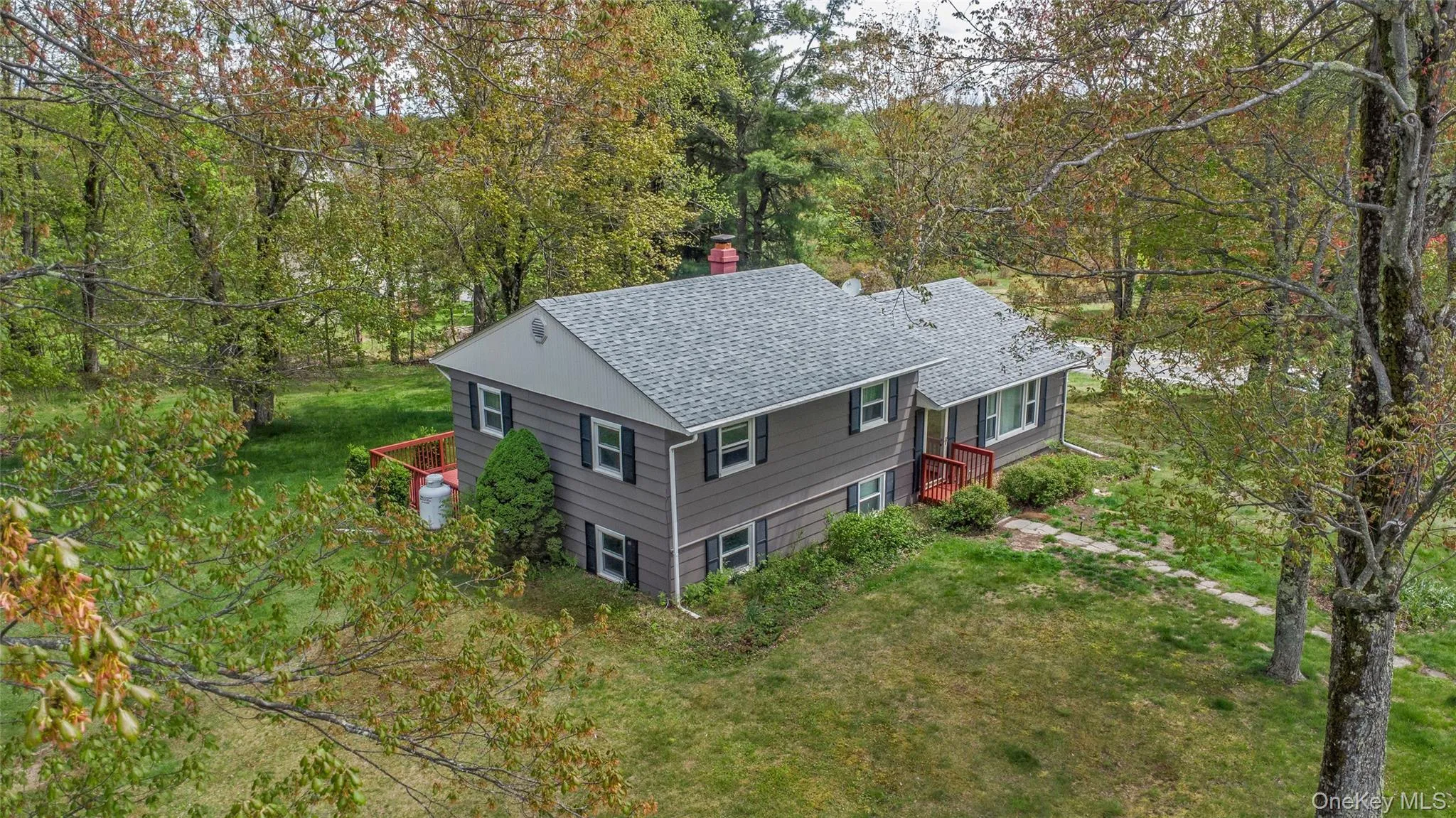 2 Sunset Drive, Thompson, NY, 3 Bedrooms Bedrooms, 6 Rooms Rooms,1 BathroomBathrooms,Residential Sale,For Rent,Sunset,0,997747 2 Sunset Drive, Thompson, NY, 3 Bedrooms Bedrooms, 6 Rooms Rooms,1 BathroomBathrooms,Residential Sale,For Rent,Sunset,0,997747