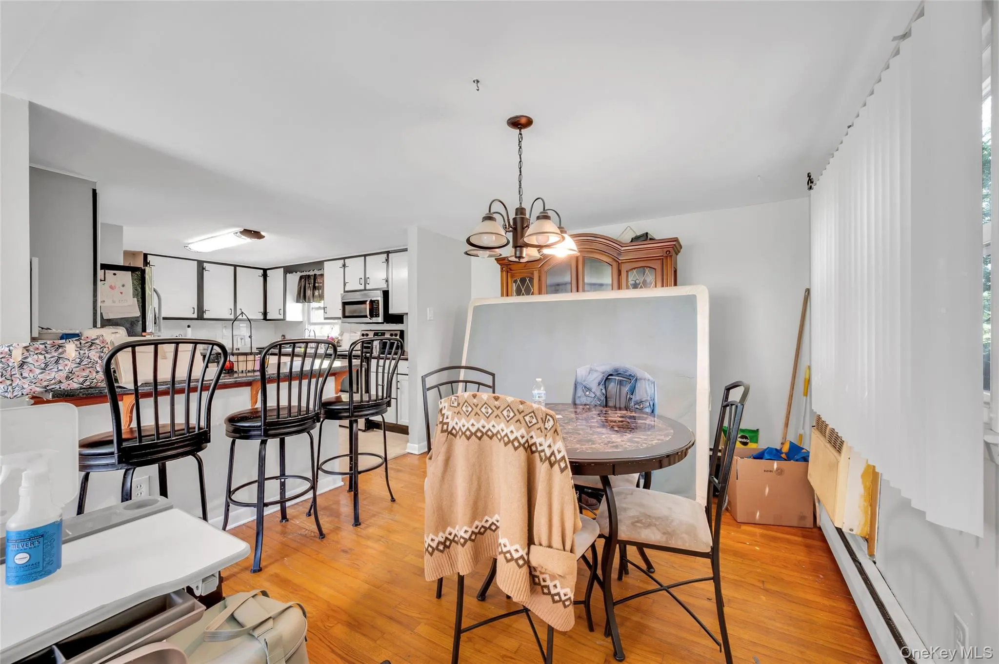 2 Sunset Drive, Thompson, NY, 3 Bedrooms Bedrooms, 6 Rooms Rooms,1 BathroomBathrooms,Residential Sale,For Rent,Sunset,0,997747 2 Sunset Drive, Thompson, NY, 3 Bedrooms Bedrooms, 6 Rooms Rooms,1 BathroomBathrooms,Residential Sale,For Rent,Sunset,0,997747