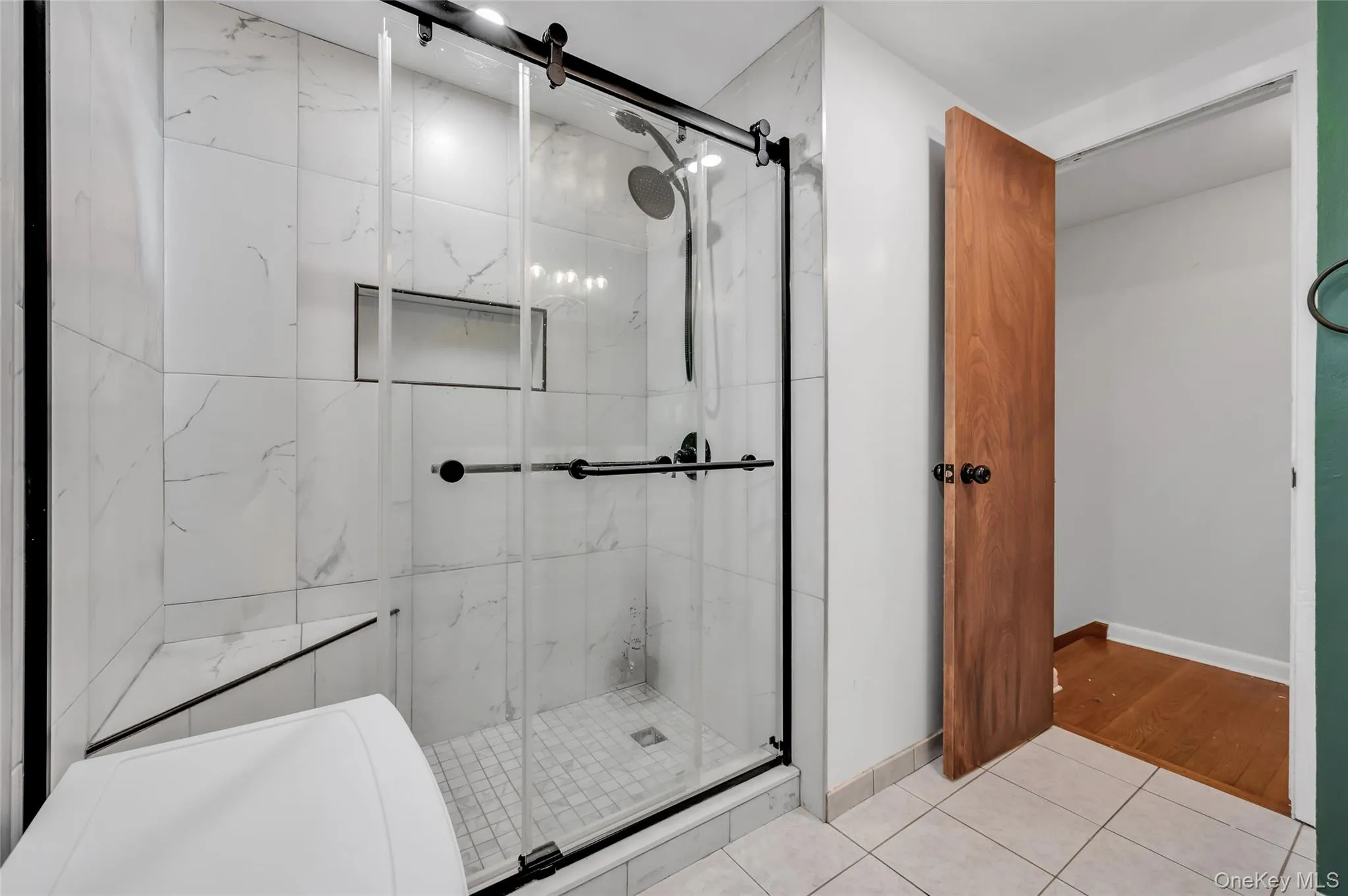 2 Sunset Drive, Thompson, NY, 3 Bedrooms Bedrooms, 6 Rooms Rooms,1 BathroomBathrooms,Residential Sale,For Rent,Sunset,0,997747 2 Sunset Drive, Thompson, NY, 3 Bedrooms Bedrooms, 6 Rooms Rooms,1 BathroomBathrooms,Residential Sale,For Rent,Sunset,0,997747