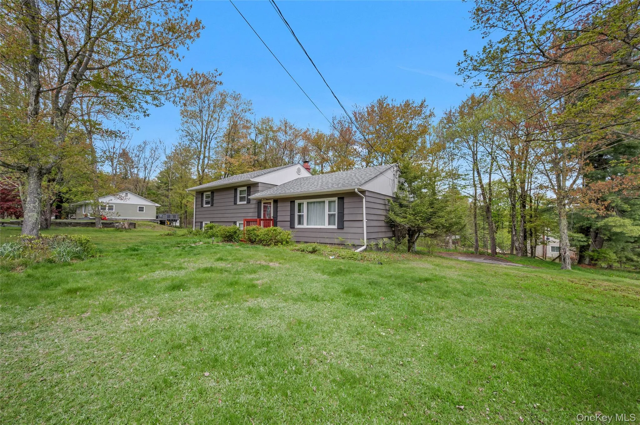 2 Sunset Drive, Thompson, NY, 3 Bedrooms Bedrooms, 6 Rooms Rooms,1 BathroomBathrooms,Residential Sale,For Rent,Sunset,0,997747 2 Sunset Drive, Thompson, NY, 3 Bedrooms Bedrooms, 6 Rooms Rooms,1 BathroomBathrooms,Residential Sale,For Rent,Sunset,0,997747