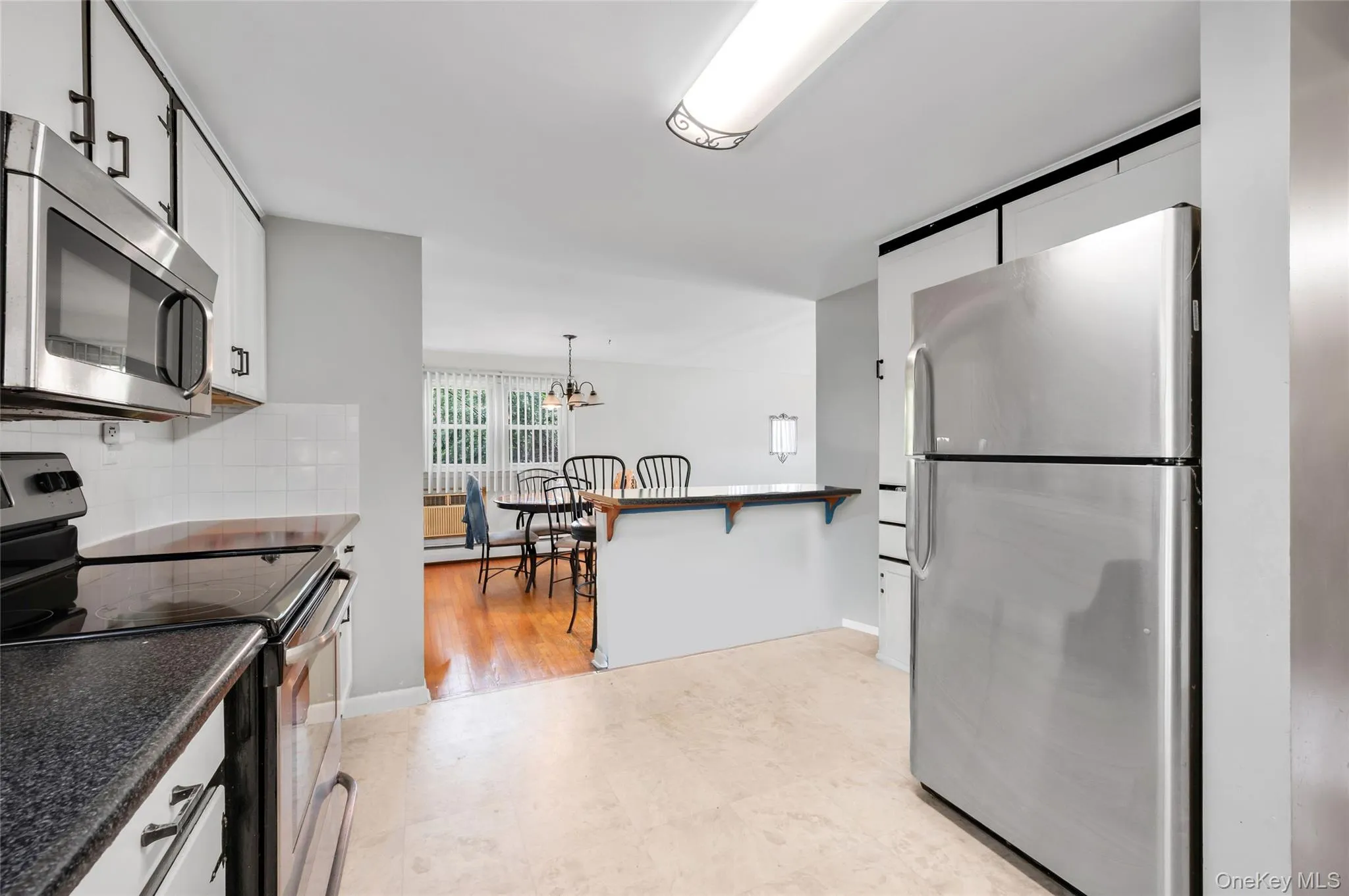 2 Sunset Drive, Thompson, NY, 3 Bedrooms Bedrooms, 6 Rooms Rooms,1 BathroomBathrooms,Residential Sale,For Rent,Sunset,0,997747 2 Sunset Drive, Thompson, NY, 3 Bedrooms Bedrooms, 6 Rooms Rooms,1 BathroomBathrooms,Residential Sale,For Rent,Sunset,0,997747