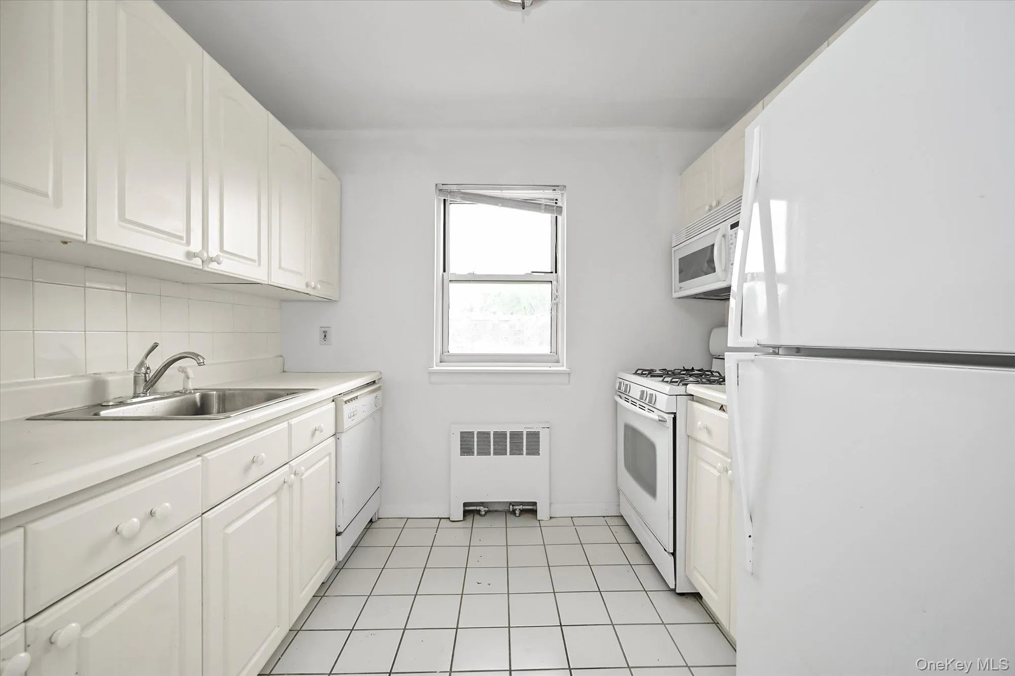 67-44 152nd Street, New York, NY, 1 Bedroom Bedrooms, 4 Rooms Rooms,1 BathroomBathrooms,Residential,For Rent,152nd,0,997754 67-44 152nd Street, New York, NY, 1 Bedroom Bedrooms, 4 Rooms Rooms,1 BathroomBathrooms,Residential,For Rent,152nd,0,997754