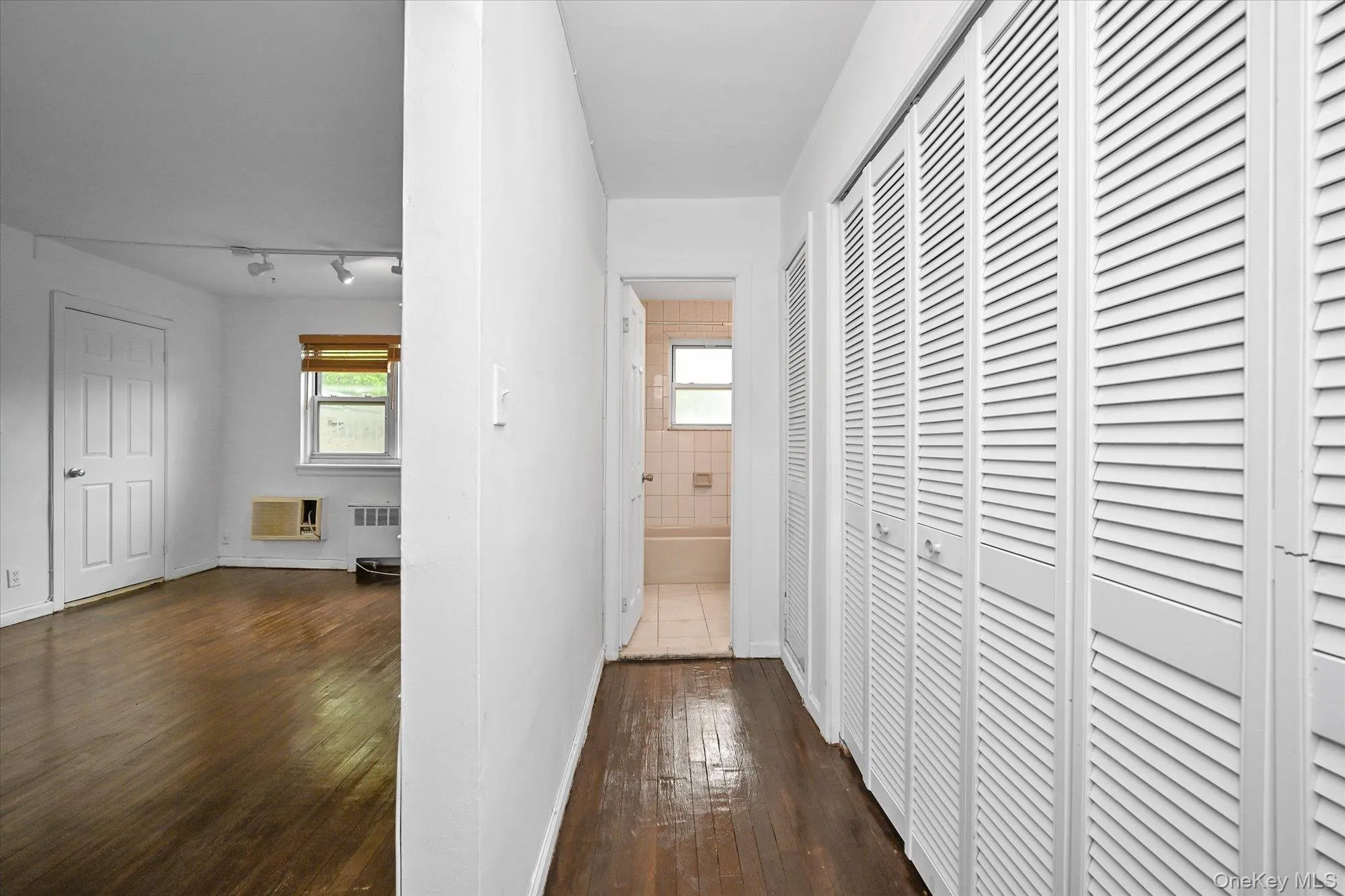 67-44 152nd Street, New York, NY, 1 Bedroom Bedrooms, 4 Rooms Rooms,1 BathroomBathrooms,Residential,For Rent,152nd,0,997754 67-44 152nd Street, New York, NY, 1 Bedroom Bedrooms, 4 Rooms Rooms,1 BathroomBathrooms,Residential,For Rent,152nd,0,997754