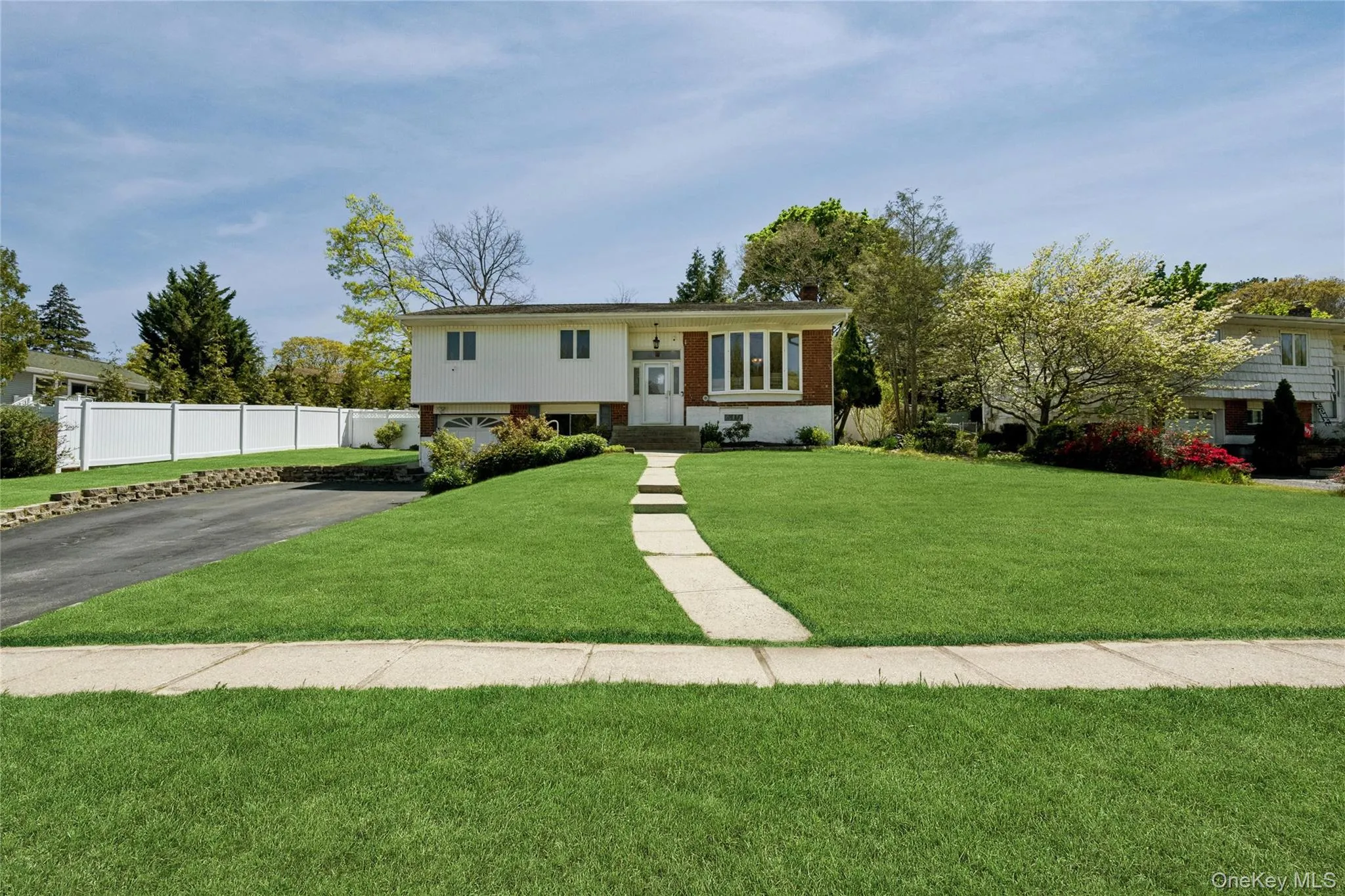 115 Morewood Drive, Smithtown, NY, 4 Bedrooms Bedrooms, 8 Rooms Rooms,2 BathroomsBathrooms,Residential,For Rent,Morewood,0,997755 115 Morewood Drive, Smithtown, NY, 4 Bedrooms Bedrooms, 8 Rooms Rooms,2 BathroomsBathrooms,Residential,For Rent,Morewood,0,997755