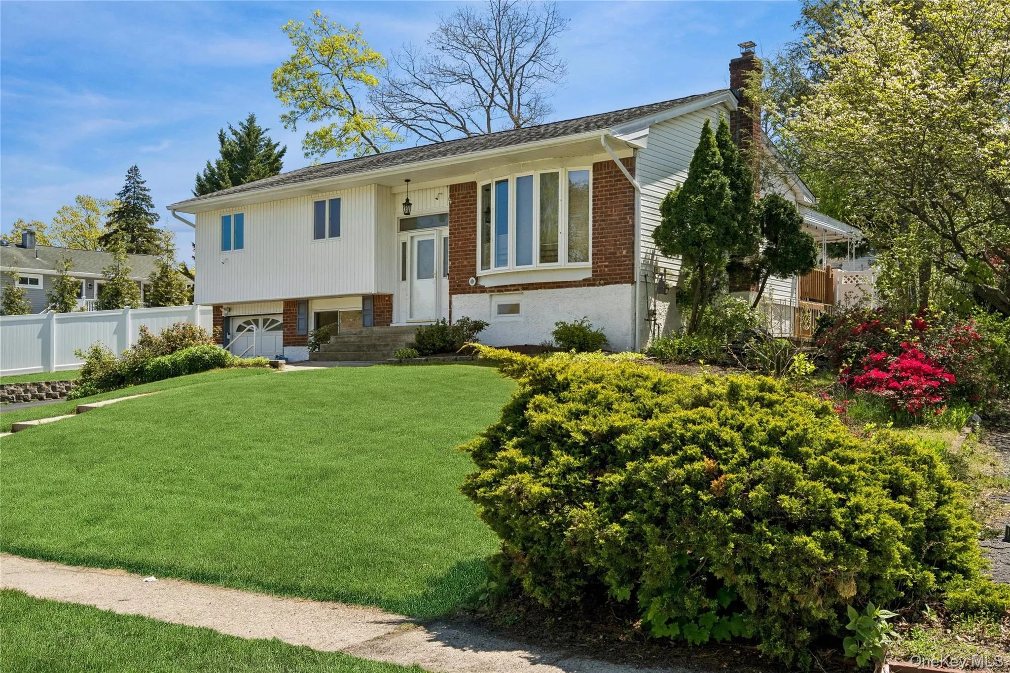 115 Morewood Drive, Smithtown, NY, 4 Bedrooms Bedrooms, 8 Rooms Rooms,2 BathroomsBathrooms,Residential,For Rent,Morewood,0,997755 115 Morewood Drive, Smithtown, NY, 4 Bedrooms Bedrooms, 8 Rooms Rooms,2 BathroomsBathrooms,Residential,For Rent,Morewood,0,997755