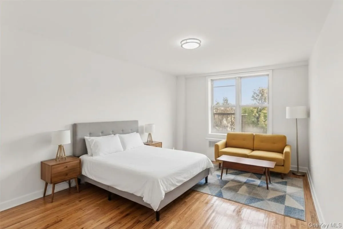 66-15 Thornton Place, New York, NY, 1 Bedroom Bedrooms, 3 Rooms Rooms,1 BathroomBathrooms,Residential,For Rent,Thornton,0,997756 66-15 Thornton Place, New York, NY, 1 Bedroom Bedrooms, 3 Rooms Rooms,1 BathroomBathrooms,Residential,For Rent,Thornton,0,997756