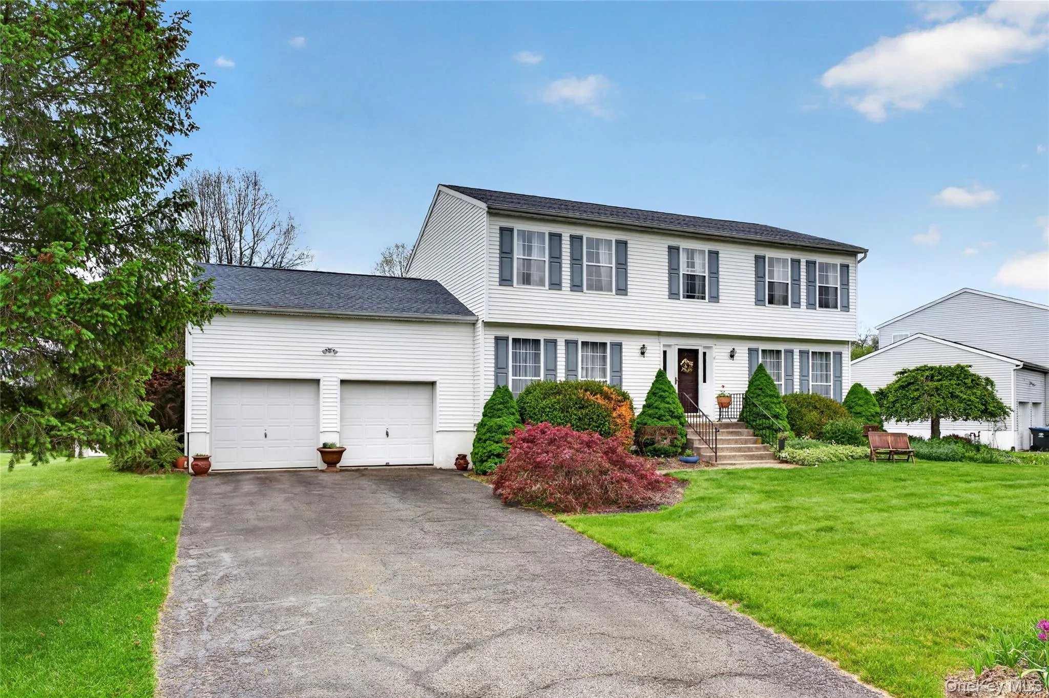 5 Waterford Circle, Blooming Grove, NY, 4 Bedrooms Bedrooms, 8 Rooms Rooms,2 BathroomsBathrooms,Residential,For Rent,Waterford,0,997762 5 Waterford Circle, Blooming Grove, NY, 4 Bedrooms Bedrooms, 8 Rooms Rooms,2 BathroomsBathrooms,Residential,For Rent,Waterford,0,997762