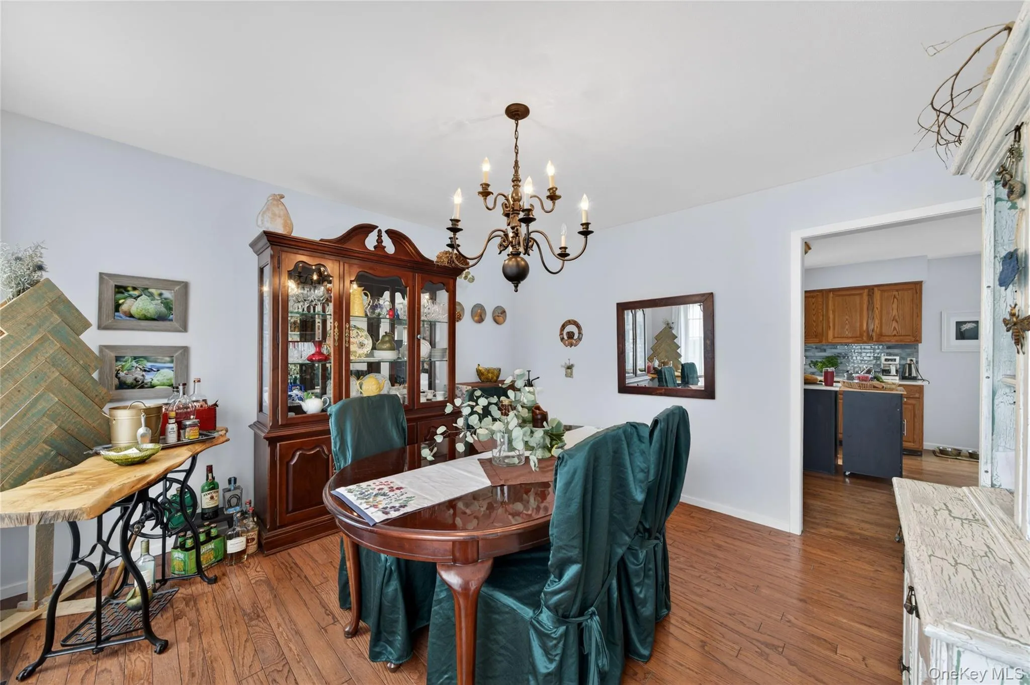5 Waterford Circle, Blooming Grove, NY, 4 Bedrooms Bedrooms, 8 Rooms Rooms,2 BathroomsBathrooms,Residential,For Rent,Waterford,0,997762 5 Waterford Circle, Blooming Grove, NY, 4 Bedrooms Bedrooms, 8 Rooms Rooms,2 BathroomsBathrooms,Residential,For Rent,Waterford,0,997762