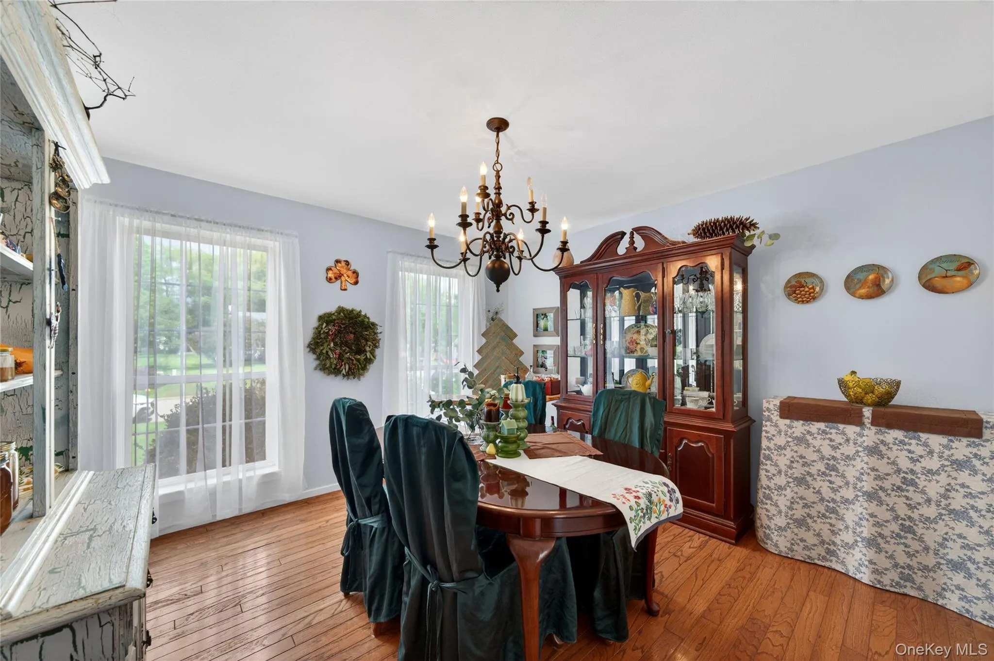 5 Waterford Circle, Blooming Grove, NY, 4 Bedrooms Bedrooms, 8 Rooms Rooms,2 BathroomsBathrooms,Residential,For Rent,Waterford,0,997762 5 Waterford Circle, Blooming Grove, NY, 4 Bedrooms Bedrooms, 8 Rooms Rooms,2 BathroomsBathrooms,Residential,For Rent,Waterford,0,997762