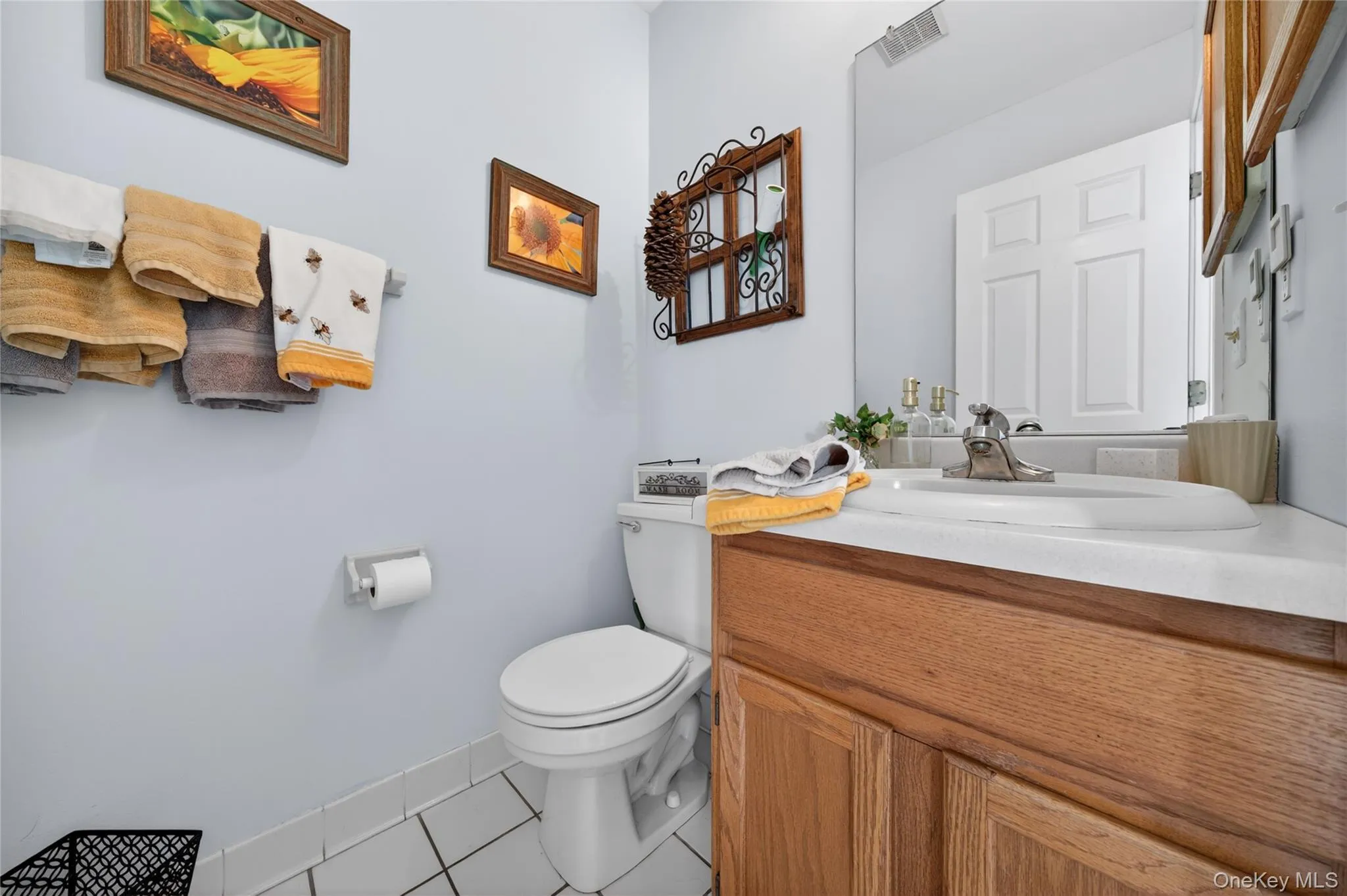 5 Waterford Circle, Blooming Grove, NY, 4 Bedrooms Bedrooms, 8 Rooms Rooms,2 BathroomsBathrooms,Residential,For Rent,Waterford,0,997762 5 Waterford Circle, Blooming Grove, NY, 4 Bedrooms Bedrooms, 8 Rooms Rooms,2 BathroomsBathrooms,Residential,For Rent,Waterford,0,997762