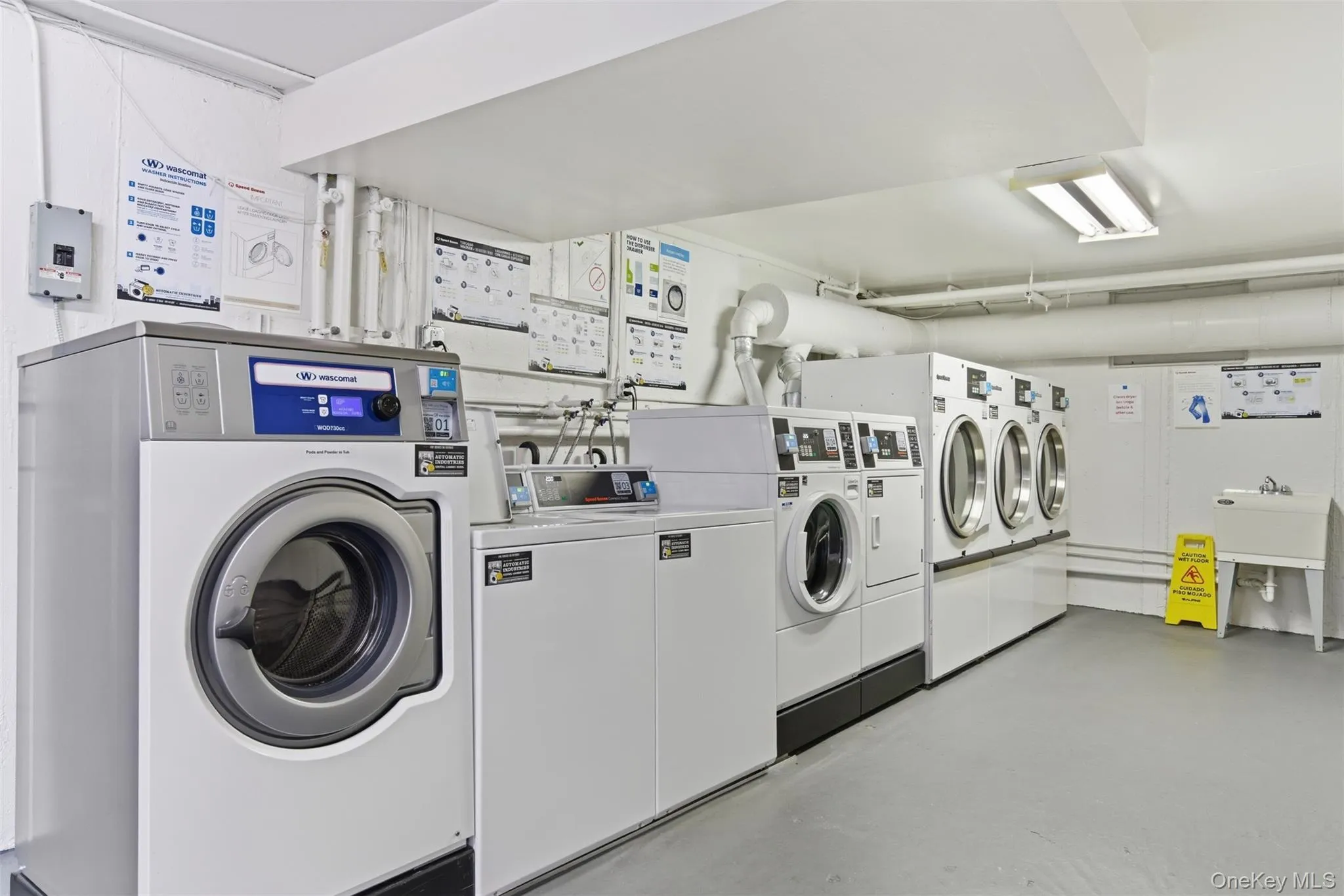 10 Harbour Lane, Oyster Bay, NY, 1 Bedroom Bedrooms, 3 Rooms Rooms,1 BathroomBathrooms,Residential,For Rent,Harbour,0,997764 10 Harbour Lane, Oyster Bay, NY, 1 Bedroom Bedrooms, 3 Rooms Rooms,1 BathroomBathrooms,Residential,For Rent,Harbour,0,997764