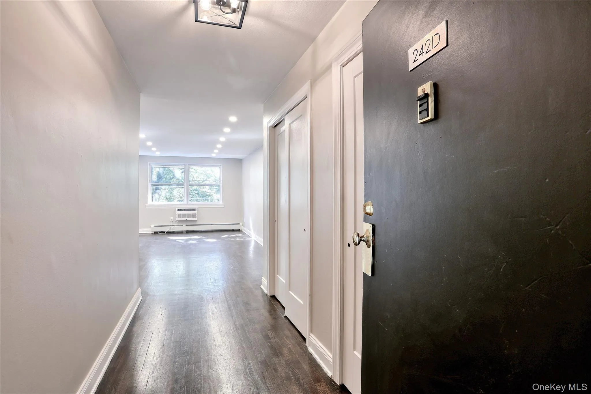 242 Kearsing Parkway, Ramapo, NY, 1 Bedroom Bedrooms, 3 Rooms Rooms,1 BathroomBathrooms,Residential Sale,For Rent,Kearsing,0,997765 242 Kearsing Parkway, Ramapo, NY, 1 Bedroom Bedrooms, 3 Rooms Rooms,1 BathroomBathrooms,Residential Sale,For Rent,Kearsing,0,997765