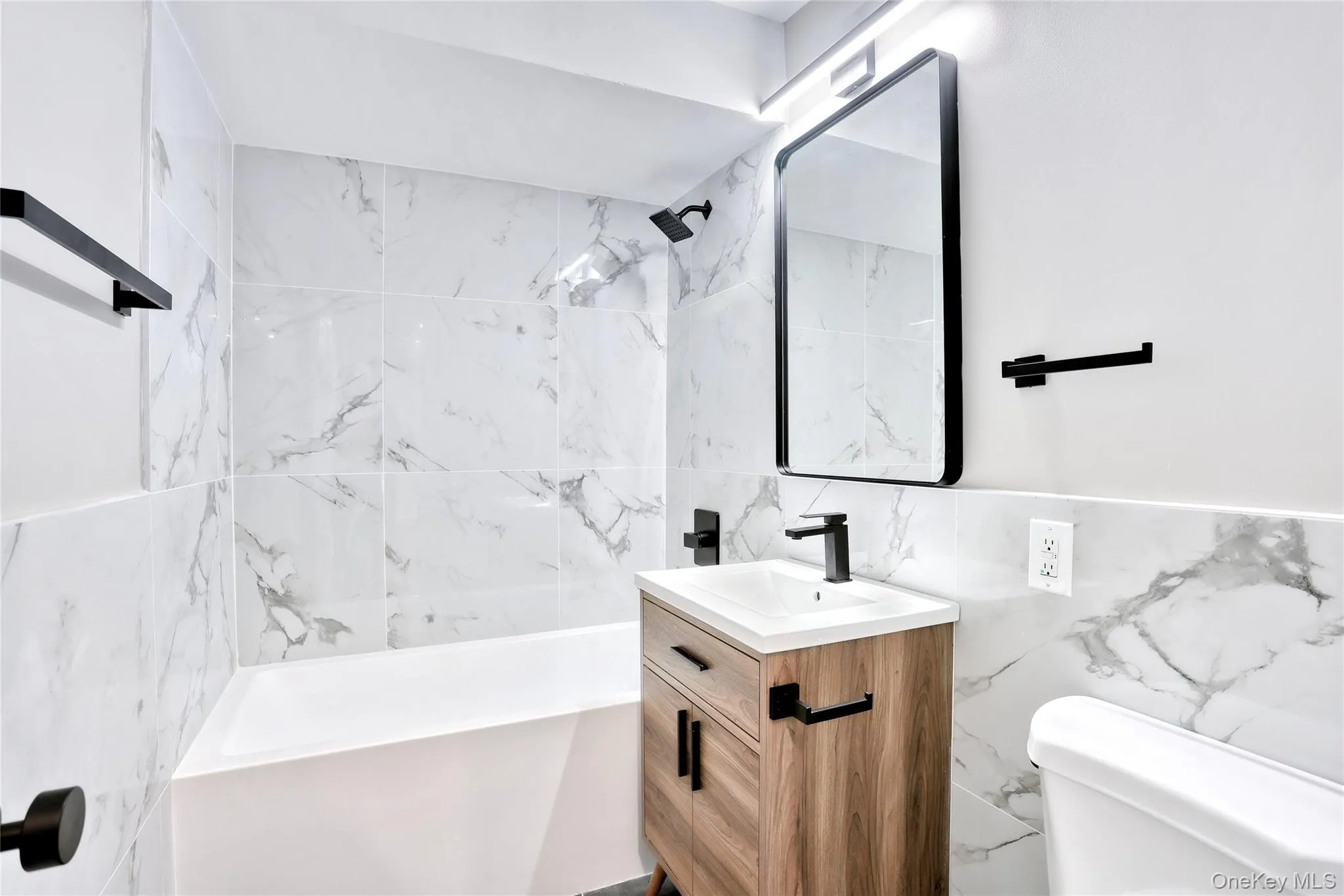 242 Kearsing Parkway, Ramapo, NY, 1 Bedroom Bedrooms, 3 Rooms Rooms,1 BathroomBathrooms,Residential Sale,For Rent,Kearsing,0,997765 242 Kearsing Parkway, Ramapo, NY, 1 Bedroom Bedrooms, 3 Rooms Rooms,1 BathroomBathrooms,Residential Sale,For Rent,Kearsing,0,997765