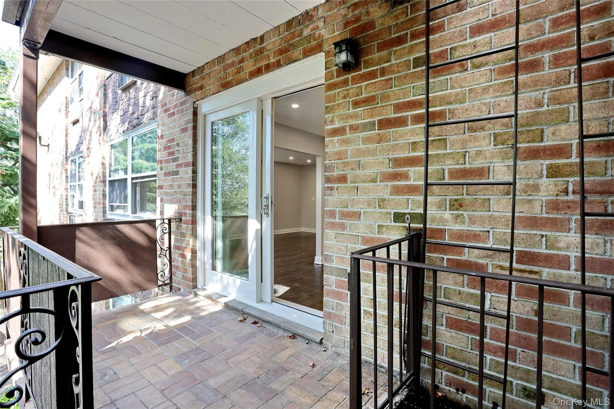 242 Kearsing Parkway, Ramapo, NY, 1 Bedroom Bedrooms, 3 Rooms Rooms,1 BathroomBathrooms,Residential Sale,For Rent,Kearsing,0,997765 242 Kearsing Parkway, Ramapo, NY, 1 Bedroom Bedrooms, 3 Rooms Rooms,1 BathroomBathrooms,Residential Sale,For Rent,Kearsing,0,997765