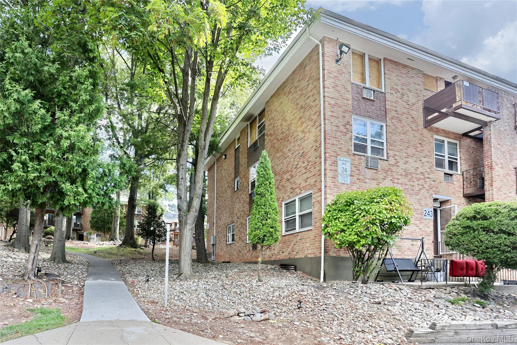 242 Kearsing Parkway, Ramapo, NY, 1 Bedroom Bedrooms, 3 Rooms Rooms,1 BathroomBathrooms,Residential Sale,For Rent,Kearsing,0,997765 242 Kearsing Parkway, Ramapo, NY, 1 Bedroom Bedrooms, 3 Rooms Rooms,1 BathroomBathrooms,Residential Sale,For Rent,Kearsing,0,997765