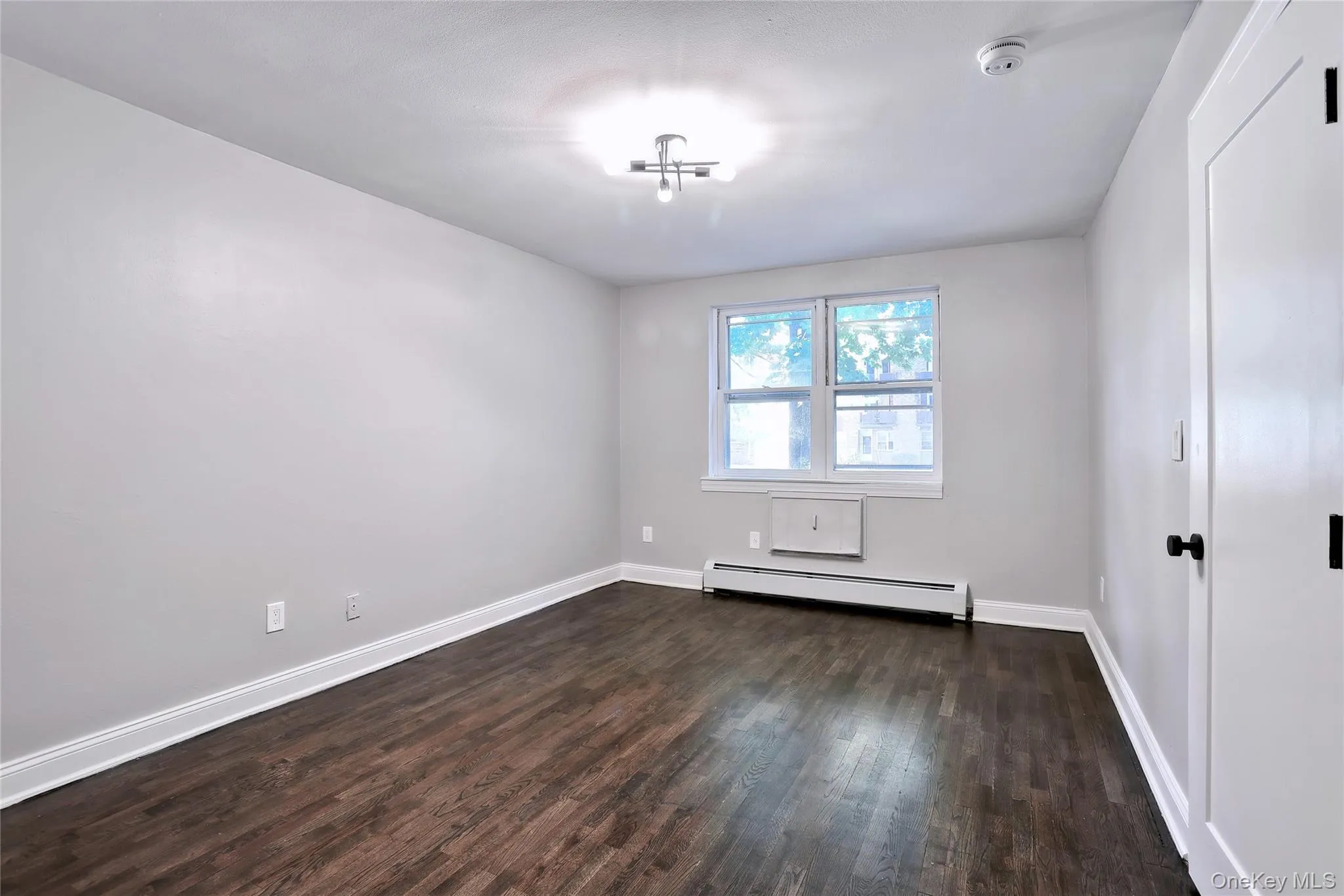 242 Kearsing Parkway, Ramapo, NY, 1 Bedroom Bedrooms, 3 Rooms Rooms,1 BathroomBathrooms,Residential Sale,For Rent,Kearsing,0,997765 242 Kearsing Parkway, Ramapo, NY, 1 Bedroom Bedrooms, 3 Rooms Rooms,1 BathroomBathrooms,Residential Sale,For Rent,Kearsing,0,997765