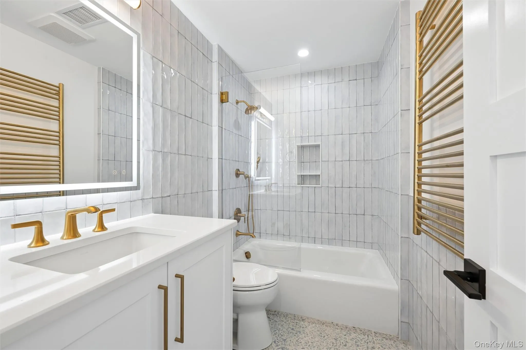 22 Laura Lee Drive, Brookhaven, NY, 2 Bedrooms Bedrooms, 8 Rooms Rooms,2 BathroomsBathrooms,Residential,For Rent,Laura Lee,0,997785 22 Laura Lee Drive, Brookhaven, NY, 2 Bedrooms Bedrooms, 8 Rooms Rooms,2 BathroomsBathrooms,Residential,For Rent,Laura Lee,0,997785