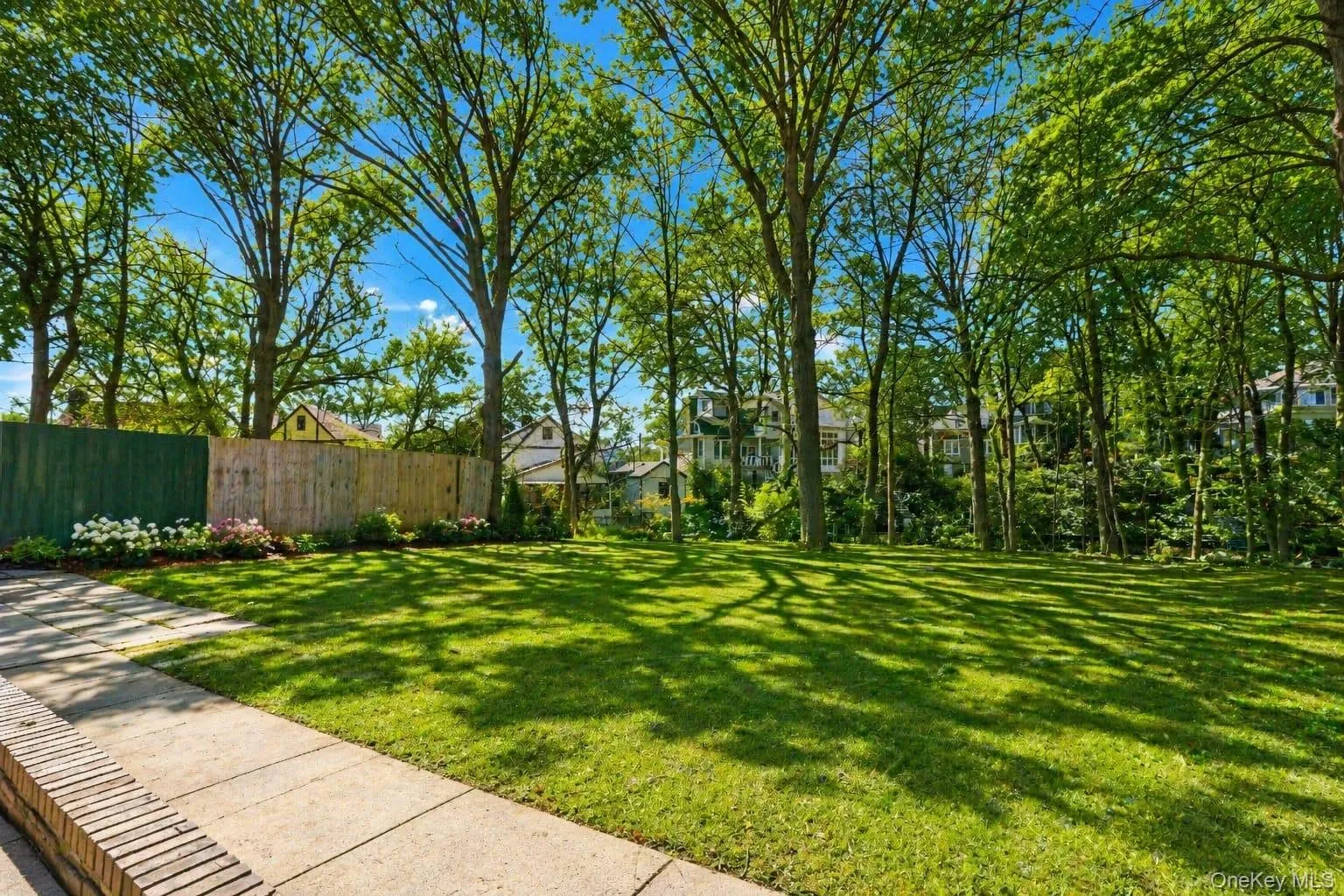 20 Delphine Terrace, New York, NY, 3 Bedrooms Bedrooms, 5 Rooms Rooms,1 BathroomBathrooms,Residential Sale,For Rent,Delphine,0,997786 20 Delphine Terrace, New York, NY, 3 Bedrooms Bedrooms, 5 Rooms Rooms,1 BathroomBathrooms,Residential Sale,For Rent,Delphine,0,997786