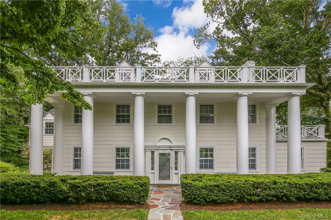 A final look at this stately Scarsdale gem. A final look at this stately Scarsdale gem.