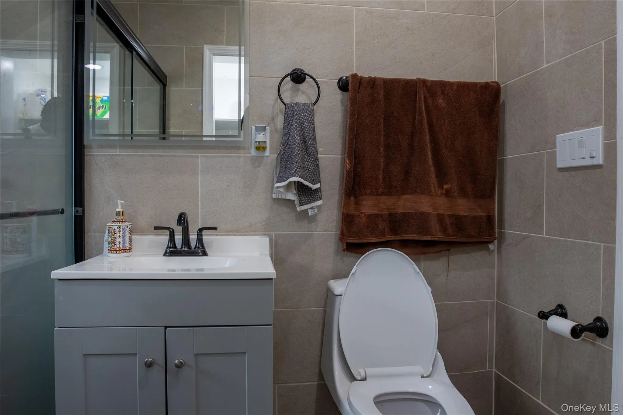11592 226th Street, New York, NY, 3 Bedrooms Bedrooms, 6 Rooms Rooms,2 BathroomsBathrooms,Residential,For Rent,226th,0,997798 11592 226th Street, New York, NY, 3 Bedrooms Bedrooms, 6 Rooms Rooms,2 BathroomsBathrooms,Residential,For Rent,226th,0,997798