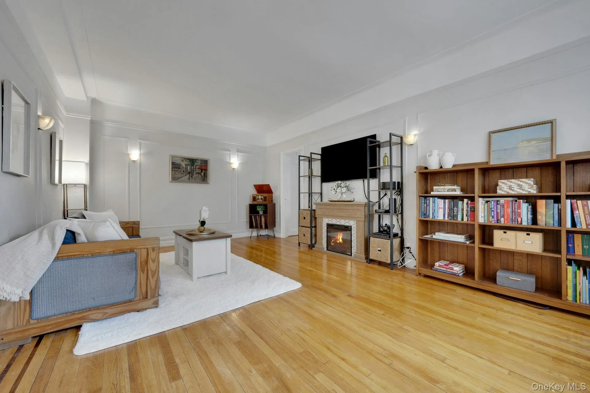 43 Calton Road, New Rochelle, NY, 2 Bedrooms Bedrooms, 4 Rooms Rooms,1 BathroomBathrooms,Residential,For Rent,Calton,0,997800 43 Calton Road, New Rochelle, NY, 2 Bedrooms Bedrooms, 4 Rooms Rooms,1 BathroomBathrooms,Residential,For Rent,Calton,0,997800