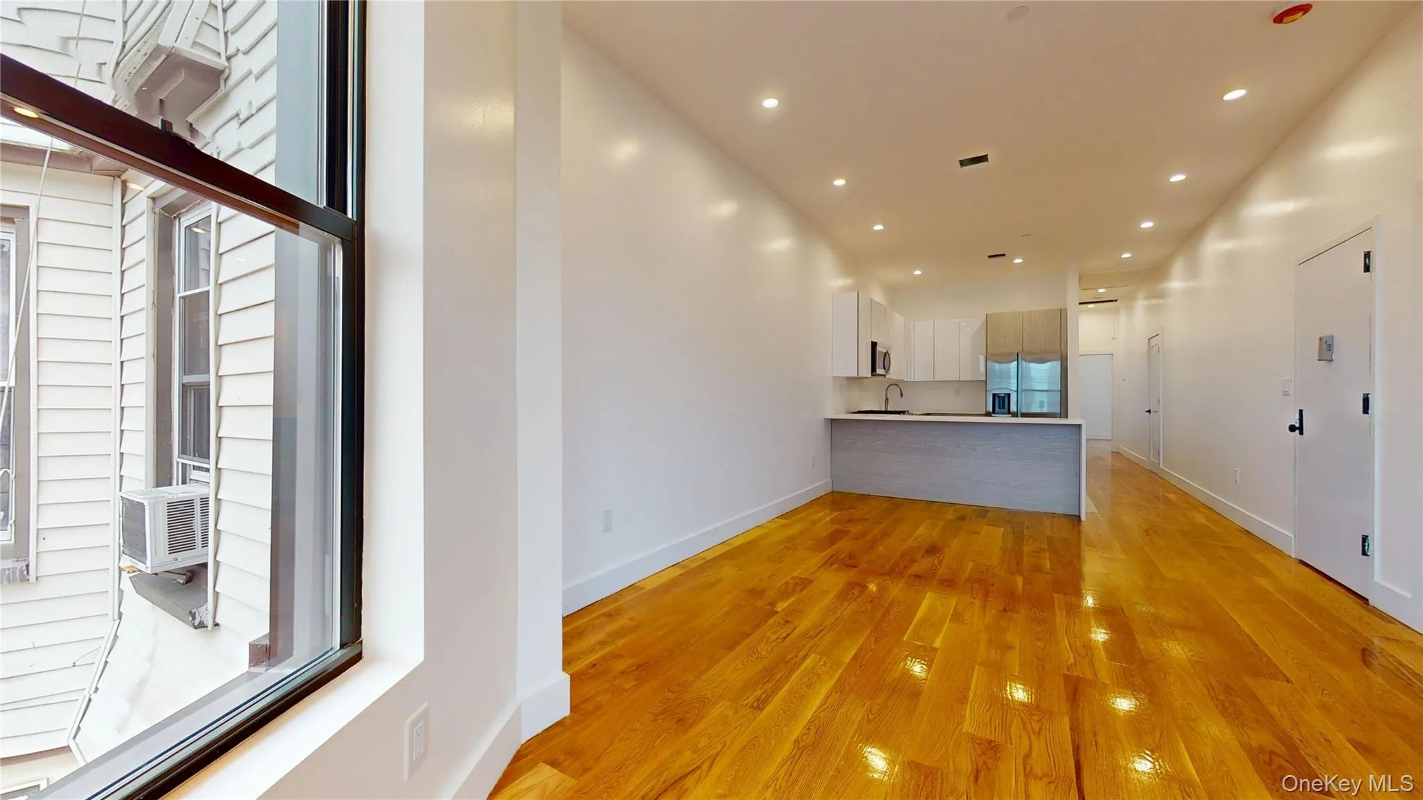 1198 Greene Avenue, New York, NY, 3 Bedrooms Bedrooms, 5 Rooms Rooms,2 BathroomsBathrooms,Residential Lease,For Rent,Greene,0,997812 1198 Greene Avenue, New York, NY, 3 Bedrooms Bedrooms, 5 Rooms Rooms,2 BathroomsBathrooms,Residential Lease,For Rent,Greene,0,997812