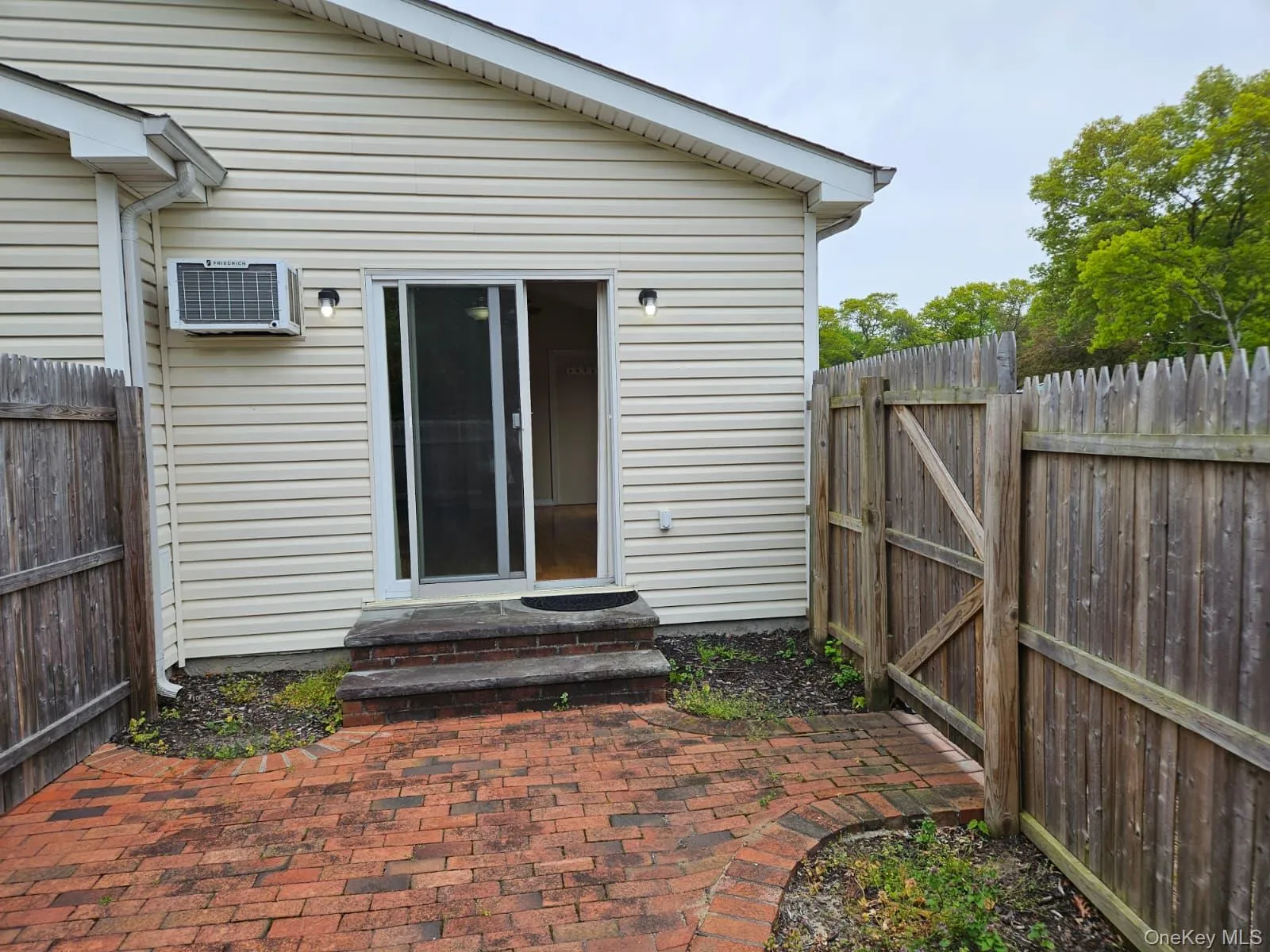 2 Carnegie Drive, Brookhaven, NY, 2 Bedrooms Bedrooms, 4 Rooms Rooms,1 BathroomBathrooms,Residential Lease,For Rent,Carnegie,0,997815 2 Carnegie Drive, Brookhaven, NY, 2 Bedrooms Bedrooms, 4 Rooms Rooms,1 BathroomBathrooms,Residential Lease,For Rent,Carnegie,0,997815