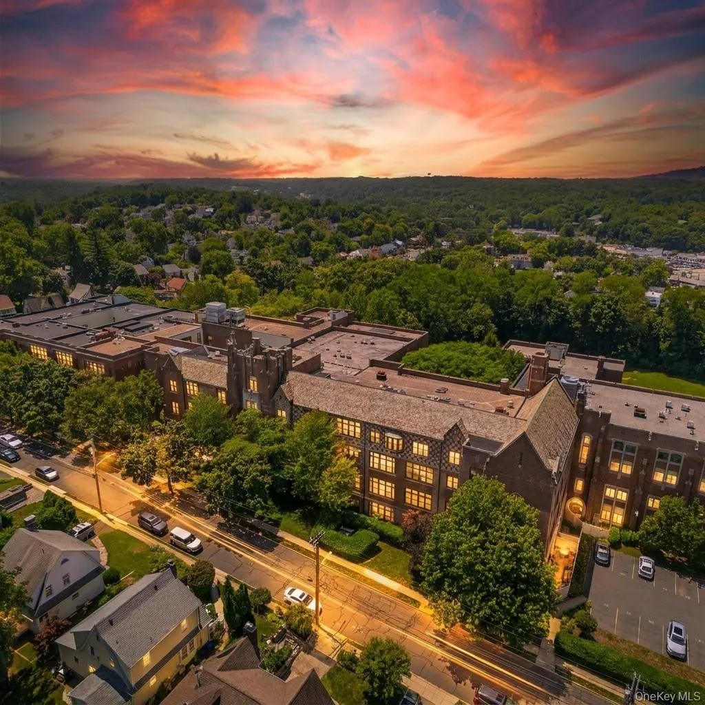 Welcome to "The Hill" Welcome to "The Hill"