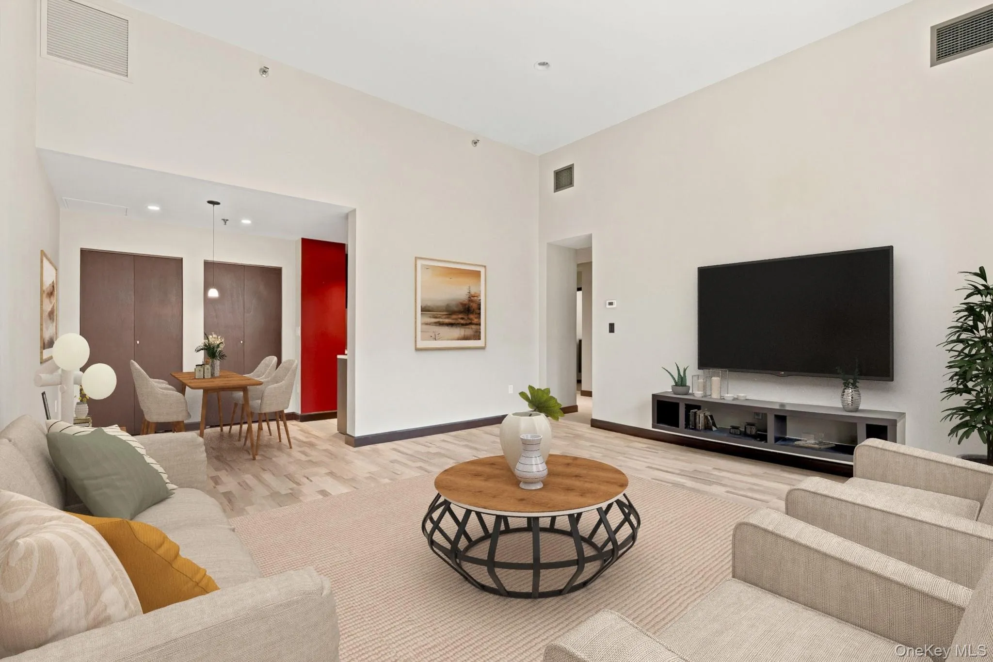 The kind of living space you simply don't find every day. The kind of living space you simply don't find every day.