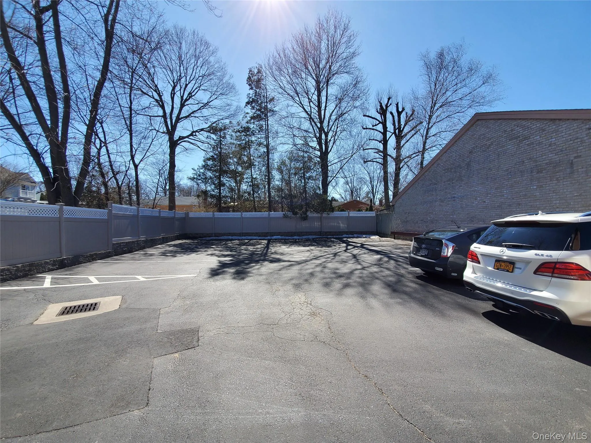 Rear - Parking Rear - Parking