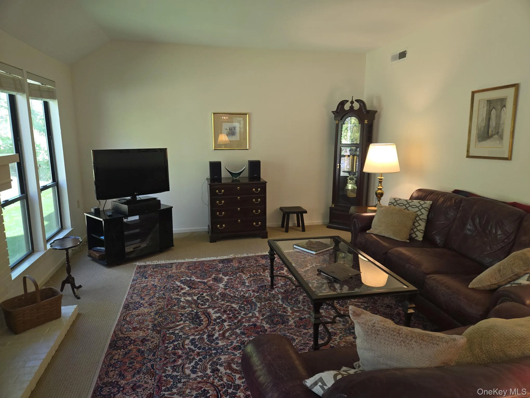Beautiful, spacious living room. Beautiful, spacious living room.