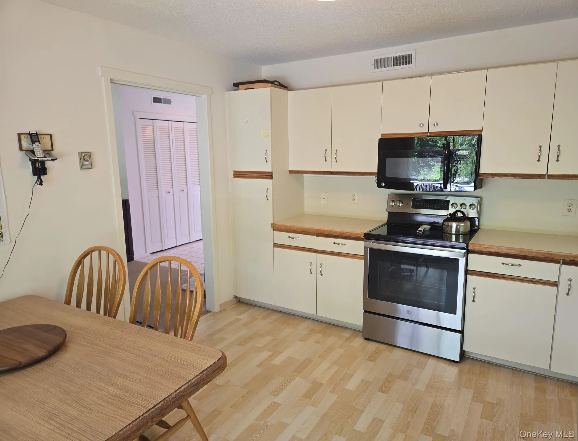 Another view of the kitchen. Another view of the kitchen.