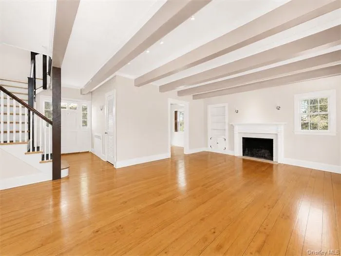 4 Ravine Road, North Hempstead, NY, 4 Bedrooms Bedrooms, 9 Rooms Rooms,2 BathroomsBathrooms,Residential,For Rent,Ravine,0,997833 4 Ravine Road, North Hempstead, NY, 4 Bedrooms Bedrooms, 9 Rooms Rooms,2 BathroomsBathrooms,Residential,For Rent,Ravine,0,997833