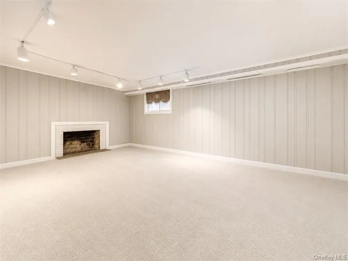 4 Ravine Road, North Hempstead, NY, 4 Bedrooms Bedrooms, 9 Rooms Rooms,2 BathroomsBathrooms,Residential,For Rent,Ravine,0,997833 4 Ravine Road, North Hempstead, NY, 4 Bedrooms Bedrooms, 9 Rooms Rooms,2 BathroomsBathrooms,Residential,For Rent,Ravine,0,997833