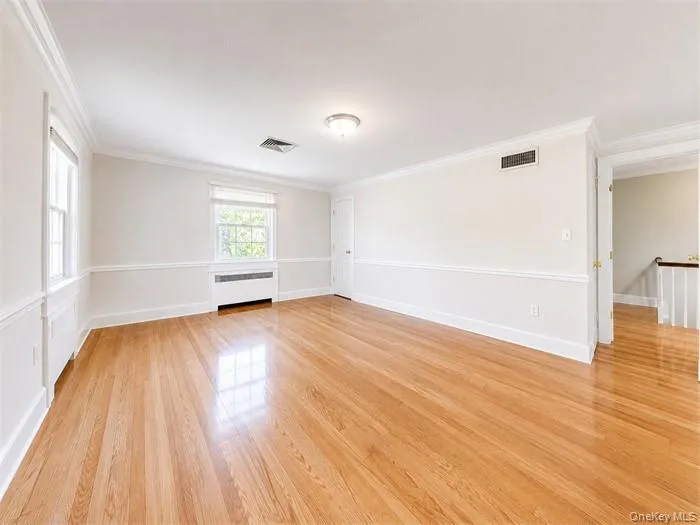 4 Ravine Road, North Hempstead, NY, 4 Bedrooms Bedrooms, 9 Rooms Rooms,2 BathroomsBathrooms,Residential,For Rent,Ravine,0,997833 4 Ravine Road, North Hempstead, NY, 4 Bedrooms Bedrooms, 9 Rooms Rooms,2 BathroomsBathrooms,Residential,For Rent,Ravine,0,997833