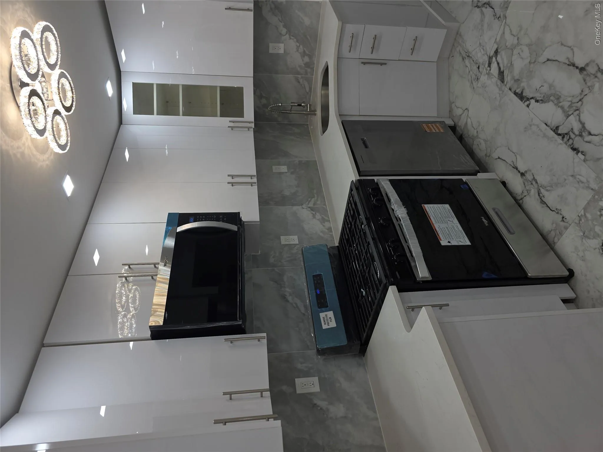 11807 202nd Street, New York, NY, 3 Bedrooms Bedrooms, 5 Rooms Rooms,1 BathroomBathrooms,Residential,For Rent,202nd,0,997838 11807 202nd Street, New York, NY, 3 Bedrooms Bedrooms, 5 Rooms Rooms,1 BathroomBathrooms,Residential,For Rent,202nd,0,997838