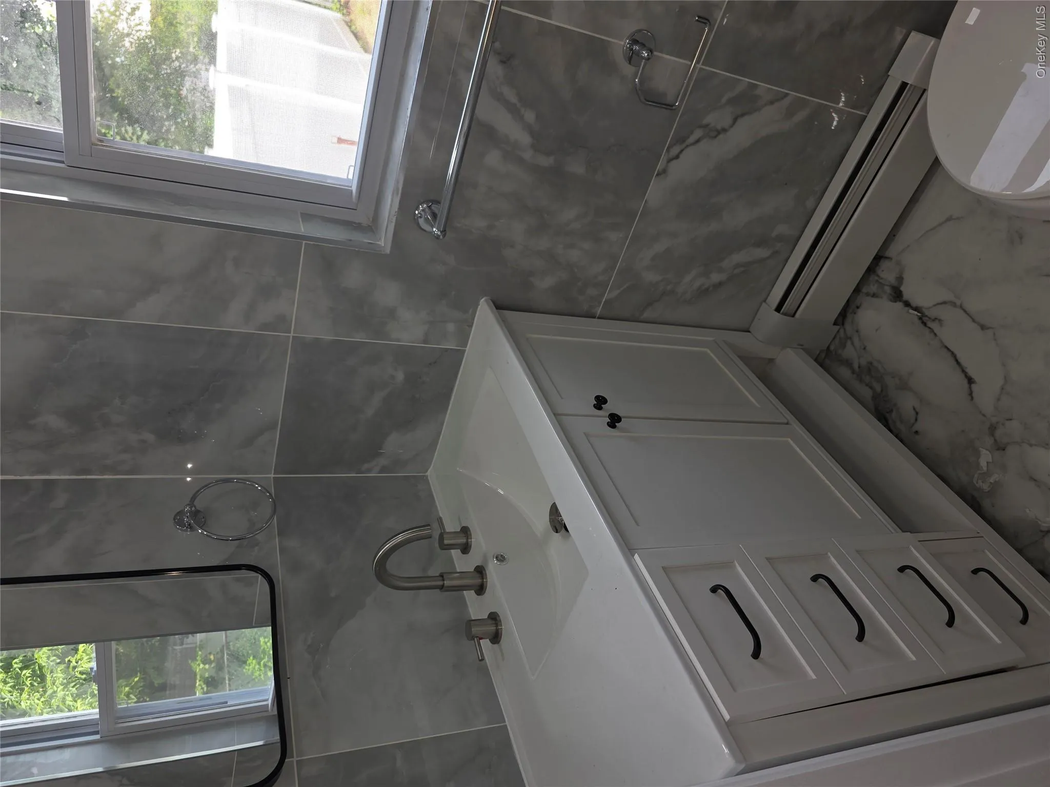 11807 202nd Street, New York, NY, 3 Bedrooms Bedrooms, 5 Rooms Rooms,1 BathroomBathrooms,Residential,For Rent,202nd,0,997838 11807 202nd Street, New York, NY, 3 Bedrooms Bedrooms, 5 Rooms Rooms,1 BathroomBathrooms,Residential,For Rent,202nd,0,997838