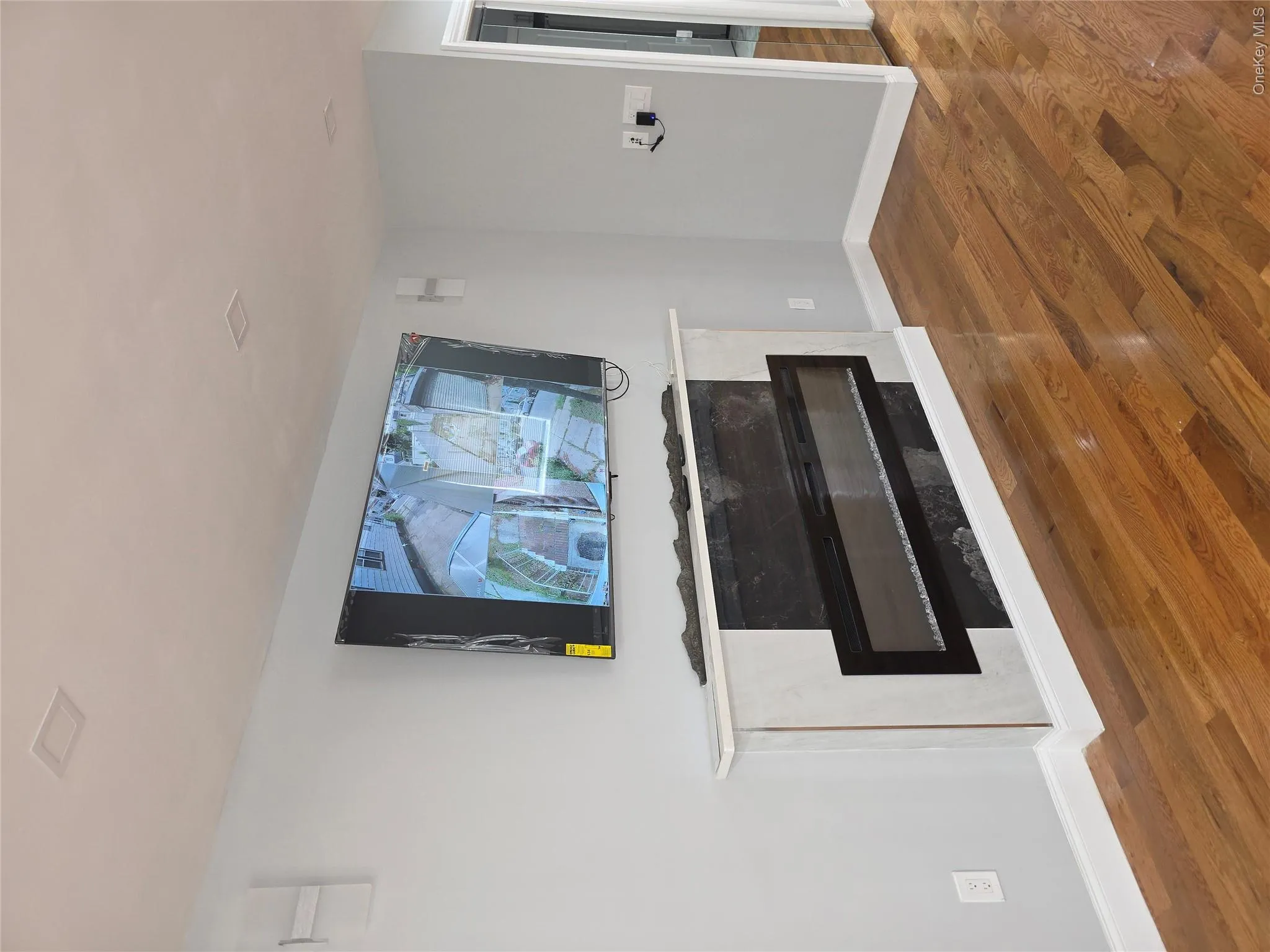 11807 202nd Street, New York, NY, 3 Bedrooms Bedrooms, 5 Rooms Rooms,1 BathroomBathrooms,Residential,For Rent,202nd,0,997838 11807 202nd Street, New York, NY, 3 Bedrooms Bedrooms, 5 Rooms Rooms,1 BathroomBathrooms,Residential,For Rent,202nd,0,997838